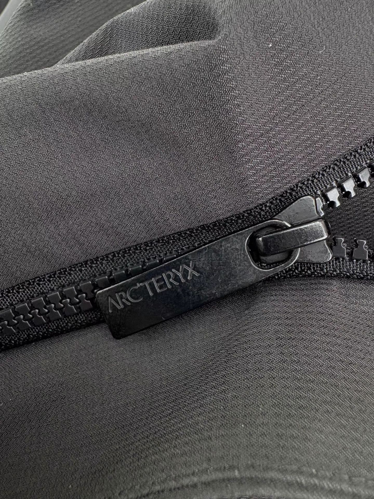 Arc'teryx ARCTERYX ANDRA LT IS COAT Mid-length Down Jacket Size US M / EU 48-50 / 2 - 4 Thumbnail