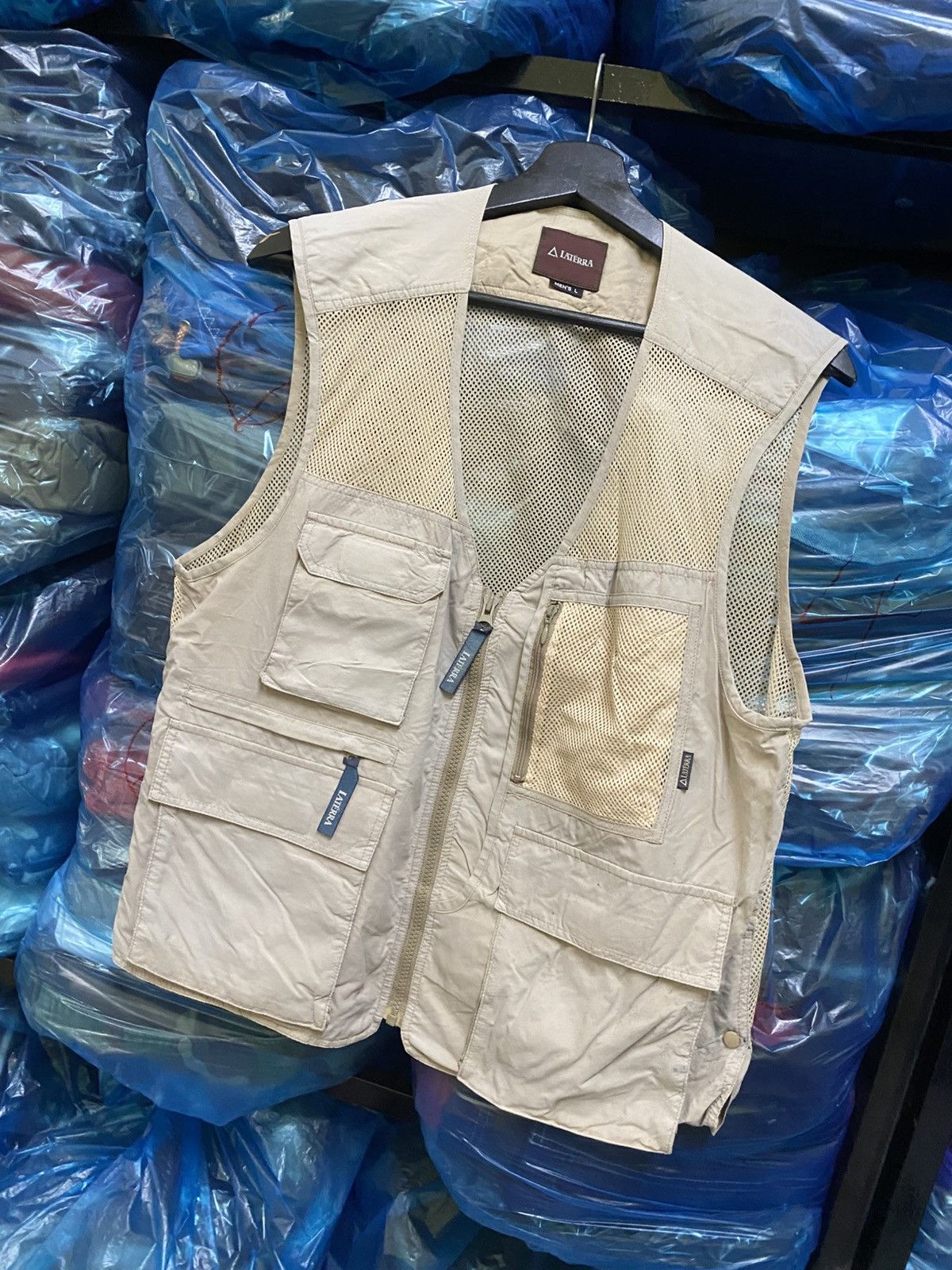 Other Laterra Multi-Pocket Utility Fishing Vest Beige Outdoor Gear Size US L / EU 52-54 / 3 - 2 Thumbnail