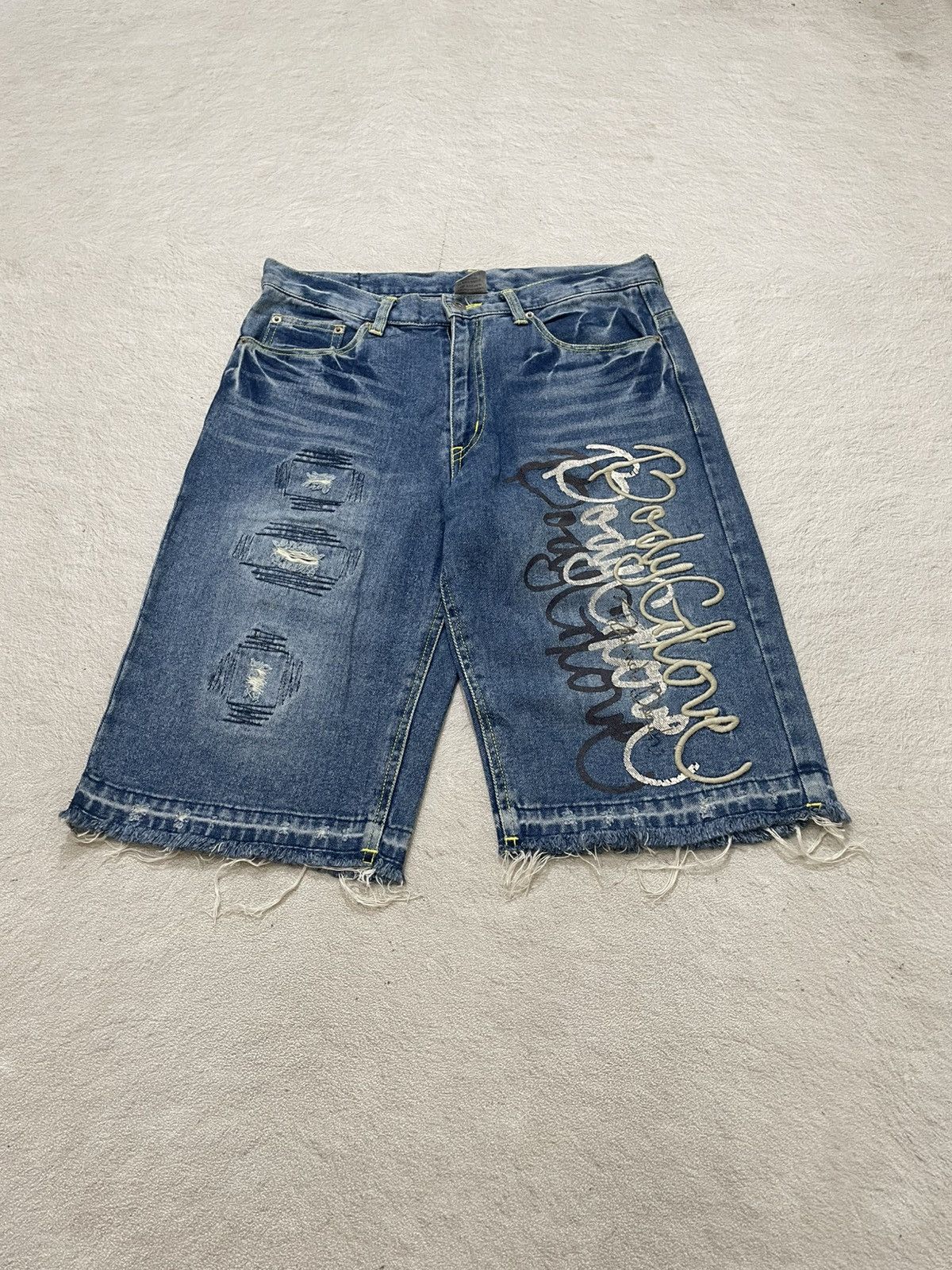 Japanese Brand 2000s Japan Brand Jorts Denim Embroidered Y2K If6was9 Size US 32 / EU 48 - 1 Thumbnail