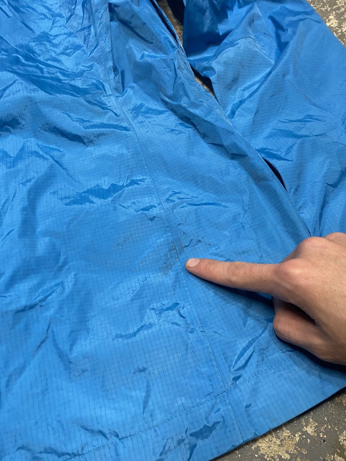 Mountain Hardwear × Vintage Women’s Mountain Hard Wear Shell Jacket Size M / US 6-8 / IT 42-44 - 11 Thumbnail