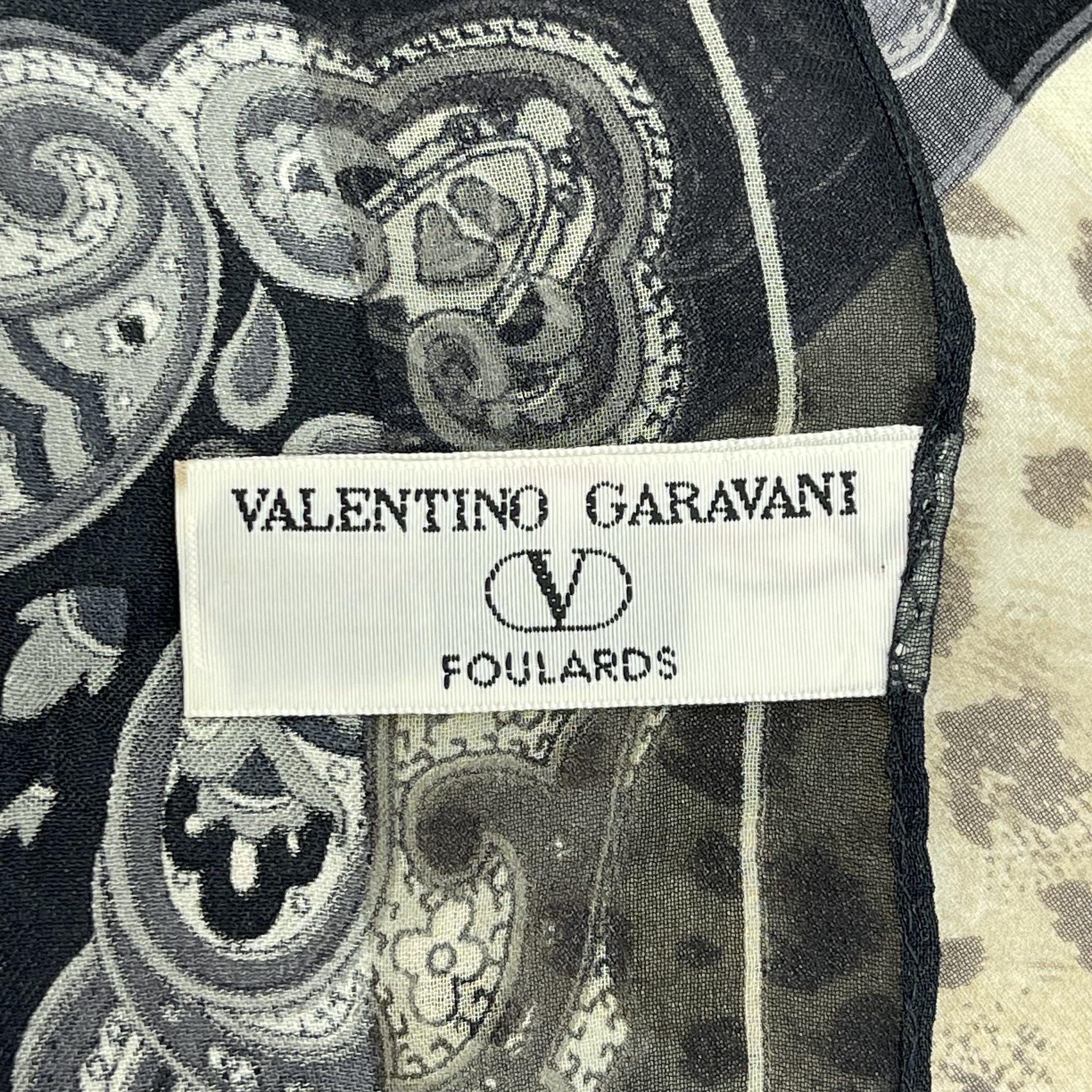 Other Vintage Valentino Garavani Silk Scarf - S7044 Size ONE SIZE - 6 Thumbnail