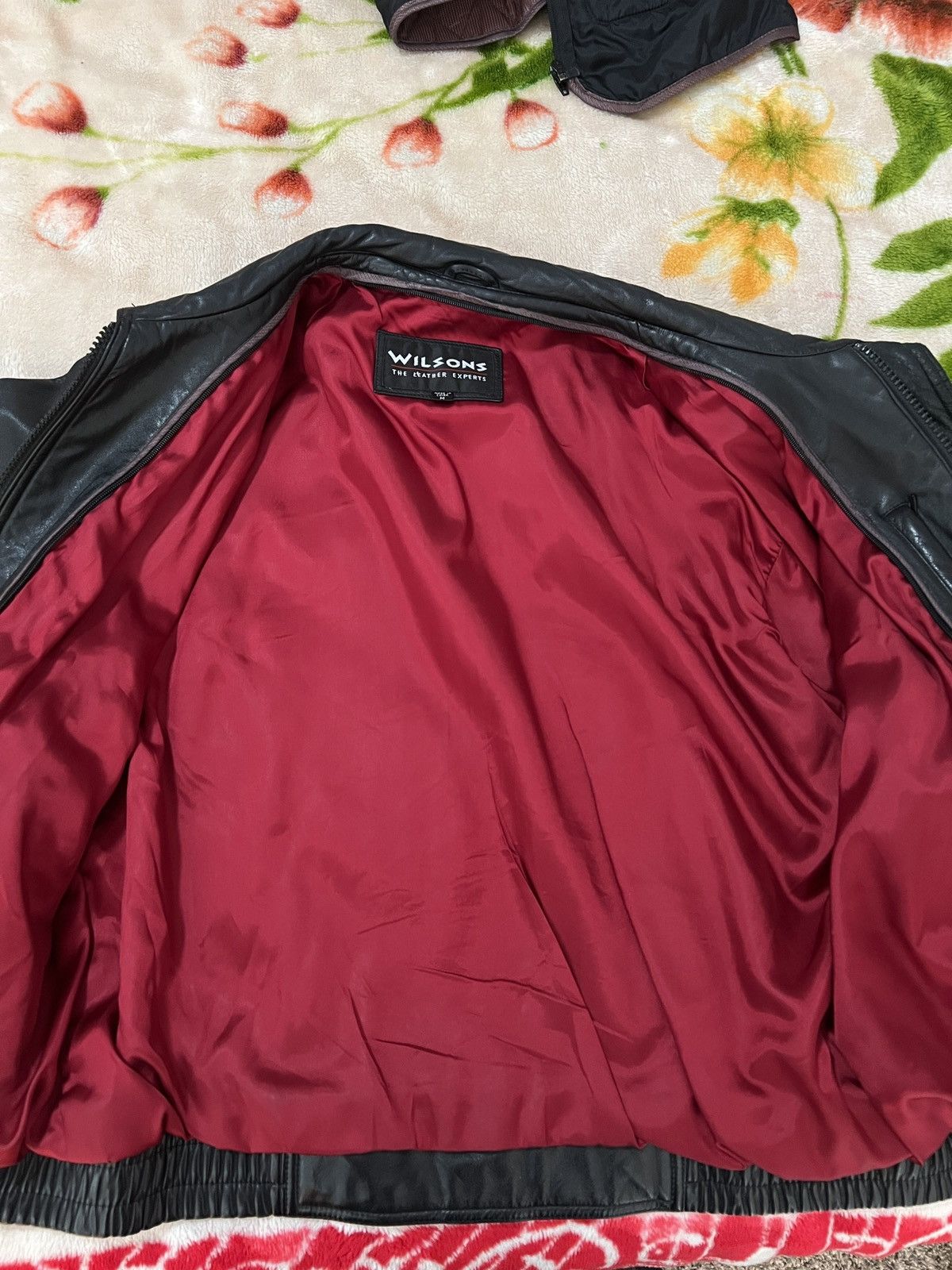 Wilsons Leather Wilsons leather bomber jacket Size US L / EU 52-54 / 3 - 4 Thumbnail