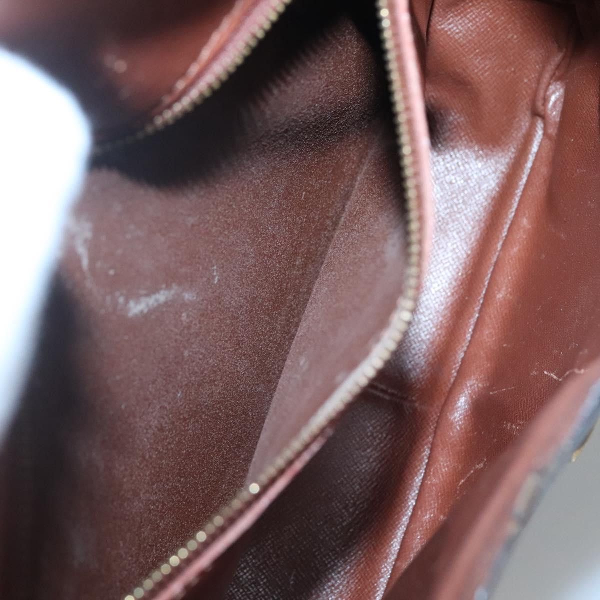 Louis Vuitton LOUIS VUITTON Monogram Saint Cloud GM Shoulder Bag M51242 Size ONE SIZE - 11 Thumbnail