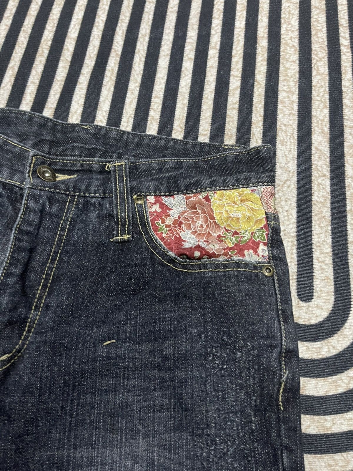 20471120 2000s GUMU BORO SHASHIKO DISTRESSED JEANS RARE DESIGN Size US 29 - 8 Thumbnail