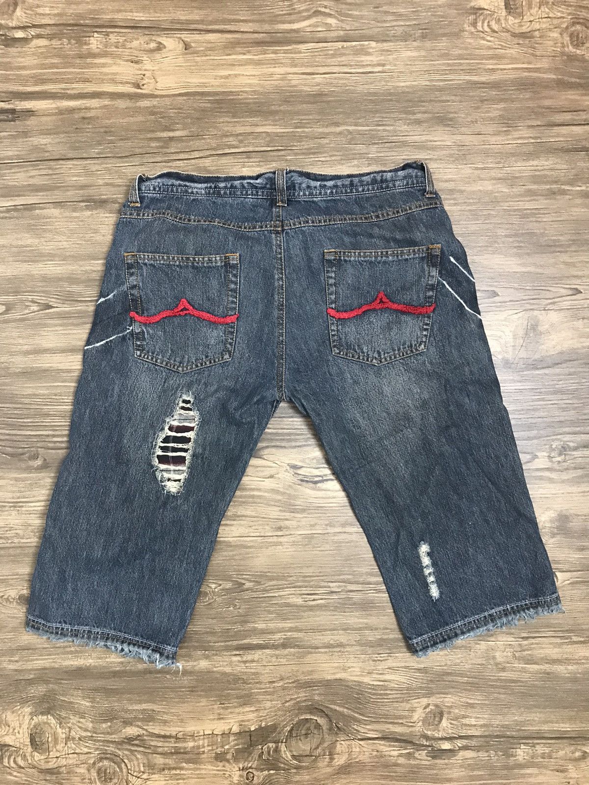 In The Attic 3/4 In The Attic Distressed jeans Punk Styles Size US 33 - 6 Thumbnail
