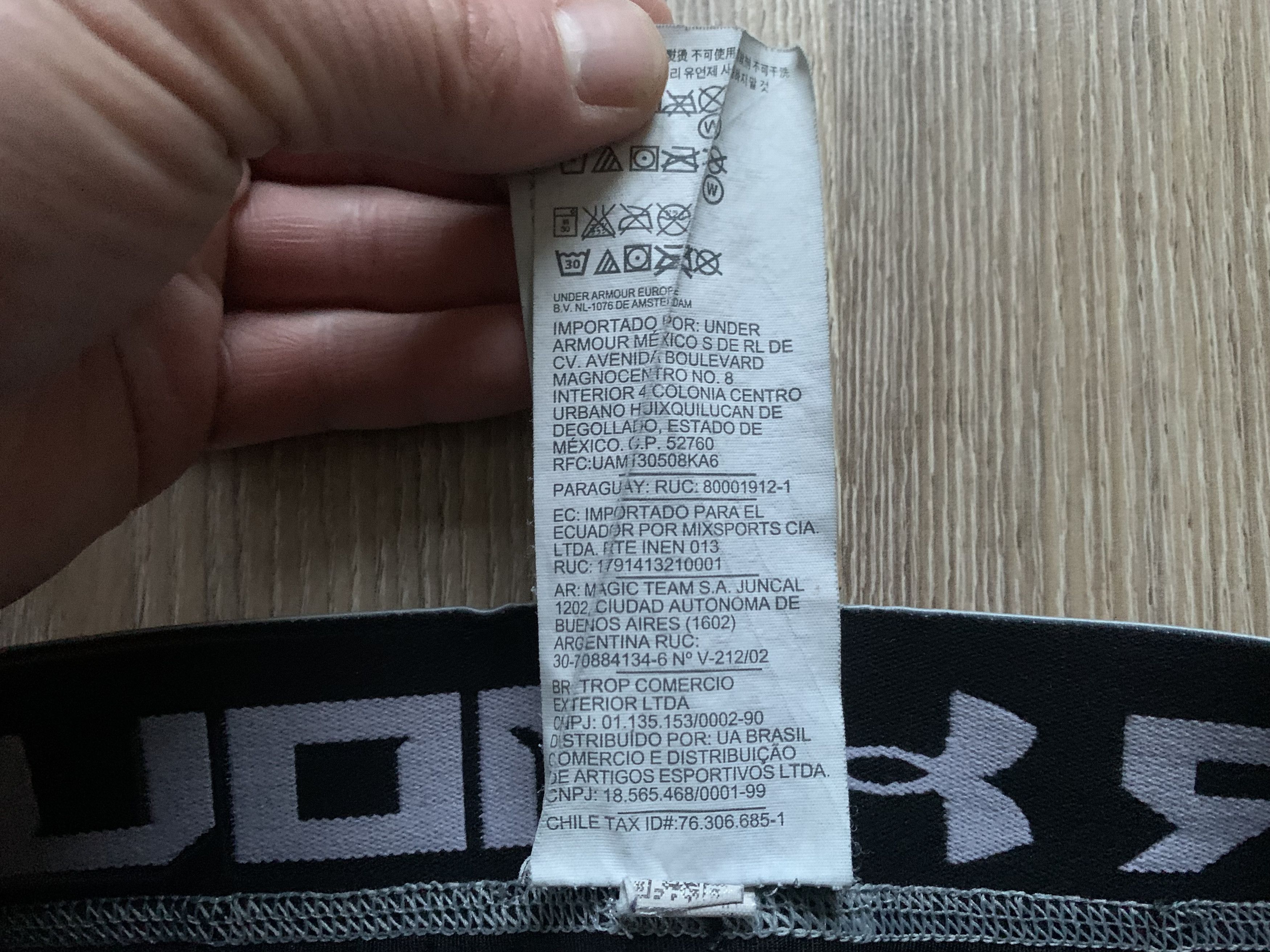 Under Armour Under Armour HeatGear Black Compression Shorts Size US 34 / EU 50 - 8 Thumbnail