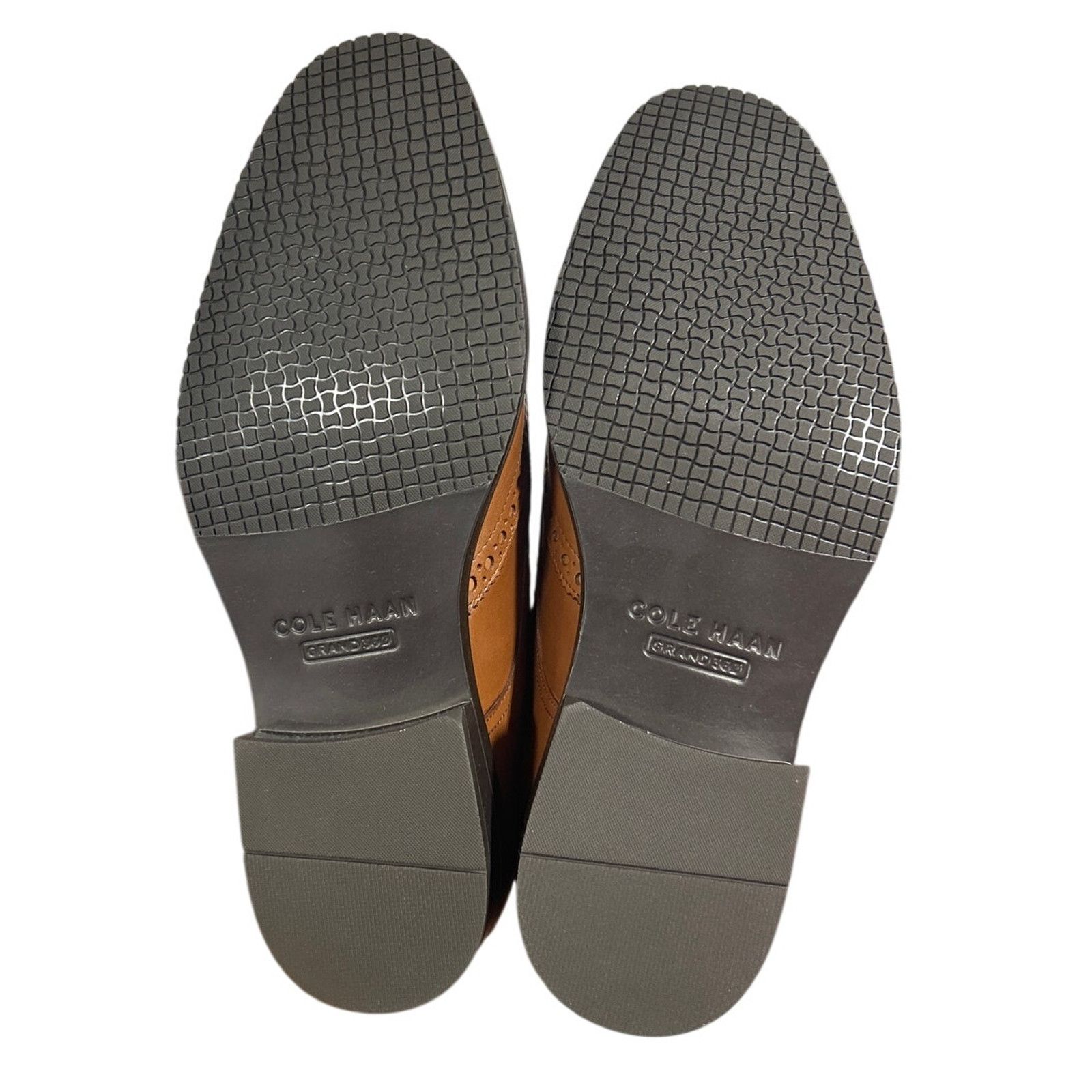 Cole Haan New In Box Cole Haan Men Size 8 Leather Wing Oxford Shoes Size US 8 / EU 41 - 6 Thumbnail