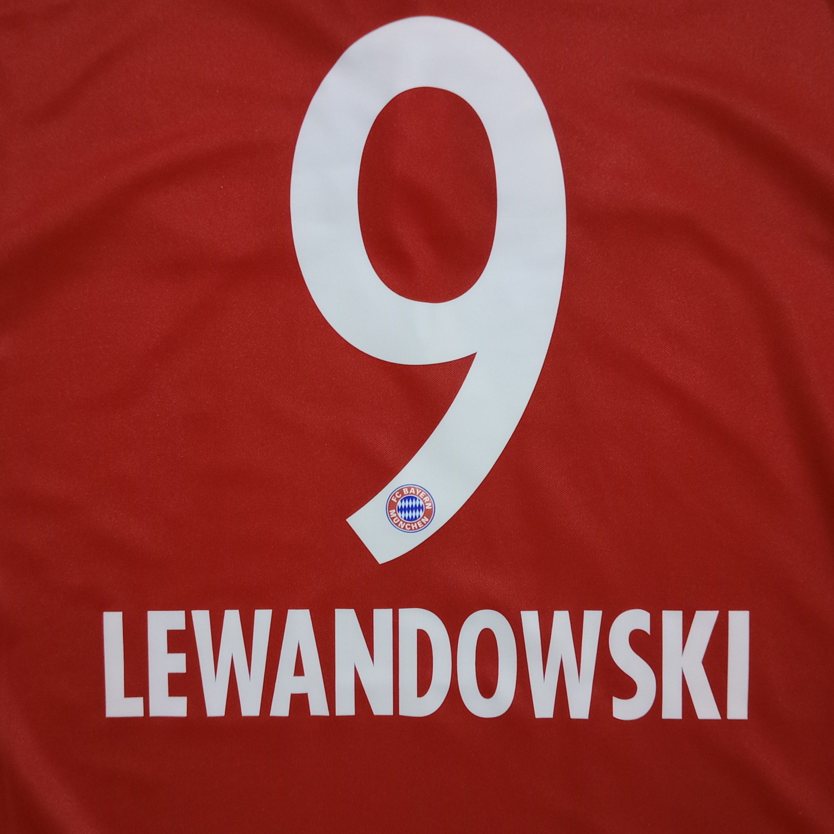 Adidas Bayern Munchen 2016-2017 Home Jersey Robert Lewandowski 9 Size US S / EU 44-46 / 1 - 4 Thumbnail