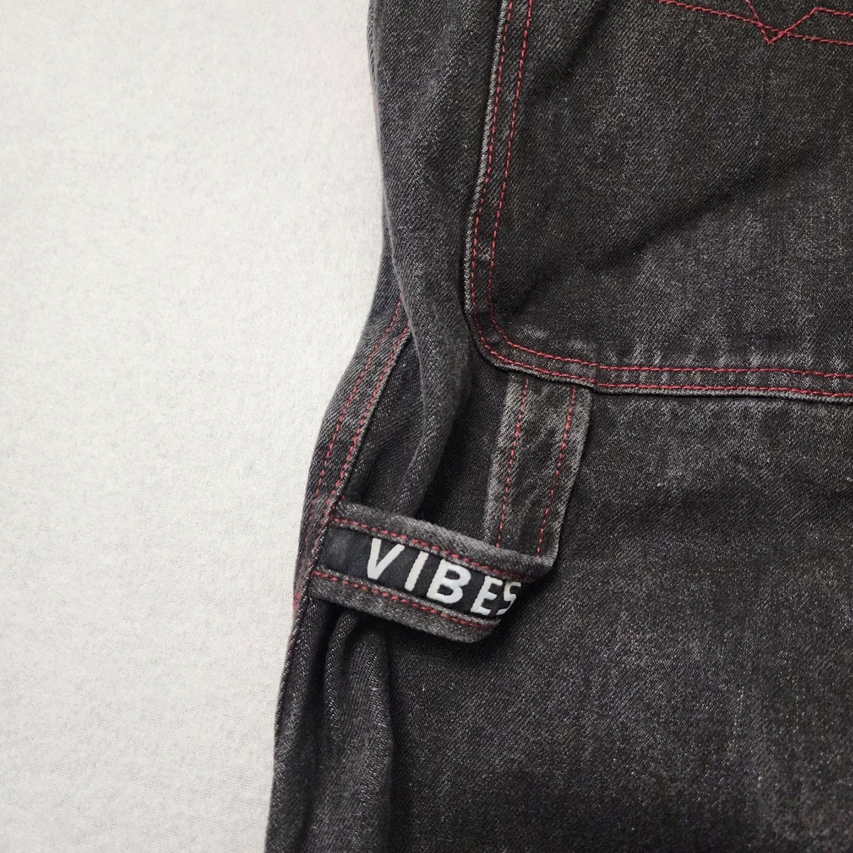 VIBE VINTAGE Vibes Jeans Mens 42x32 Black Red Carpenter Grunge Skater Utility Wide-Leg Size US 42 / EU 58 - 7 Thumbnail