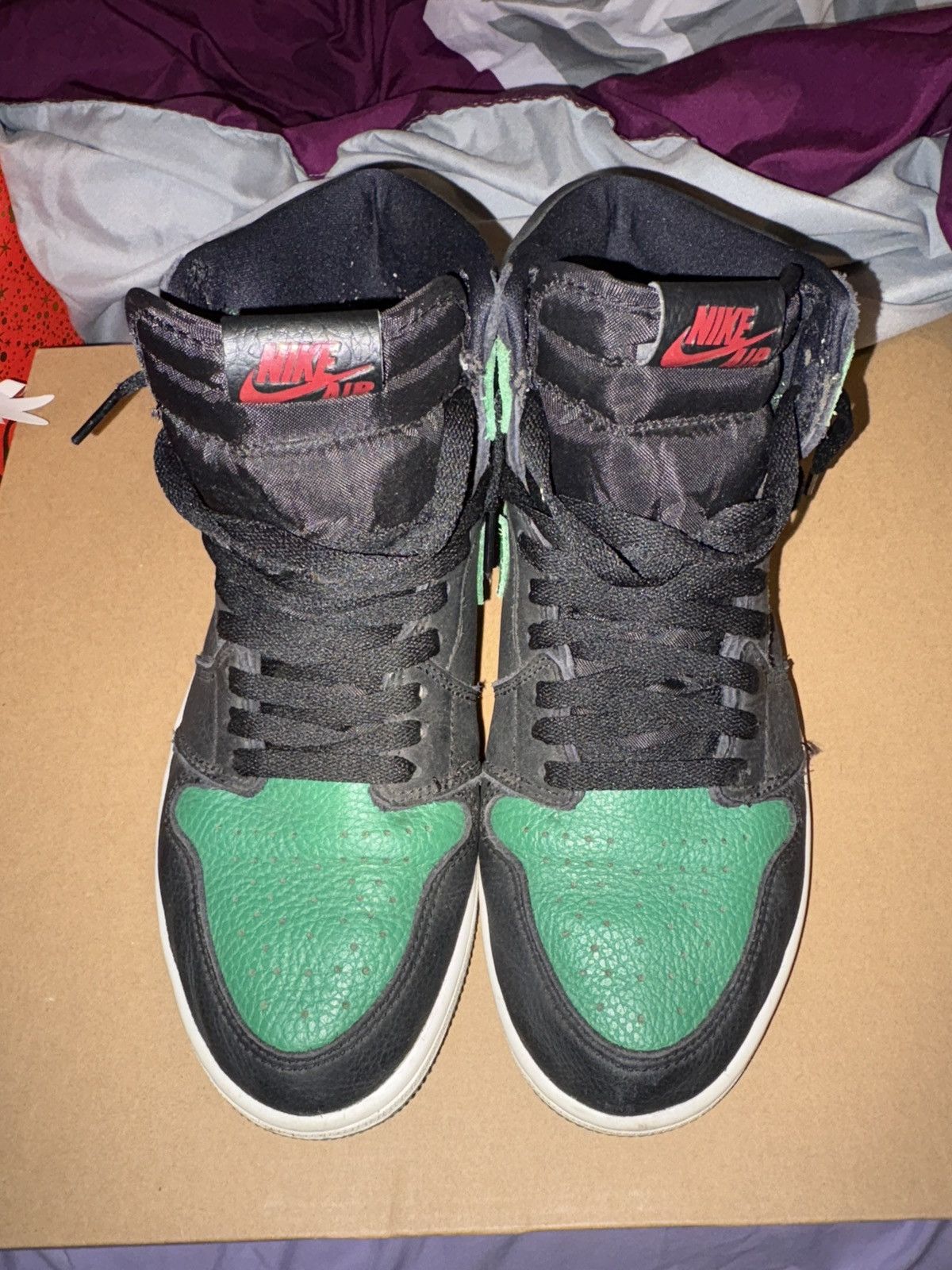 Jordan Brand Air Jordan 1’s Retro Pine Greens Size US 8.5 / EU 41-42 - 1 Thumbnail