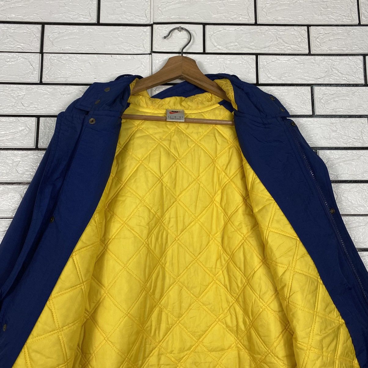 Nike 📌Vintage Nike Jacket Zipper Big Swoosh Blanket Size US L / EU 52-54 / 3 - 14 Thumbnail