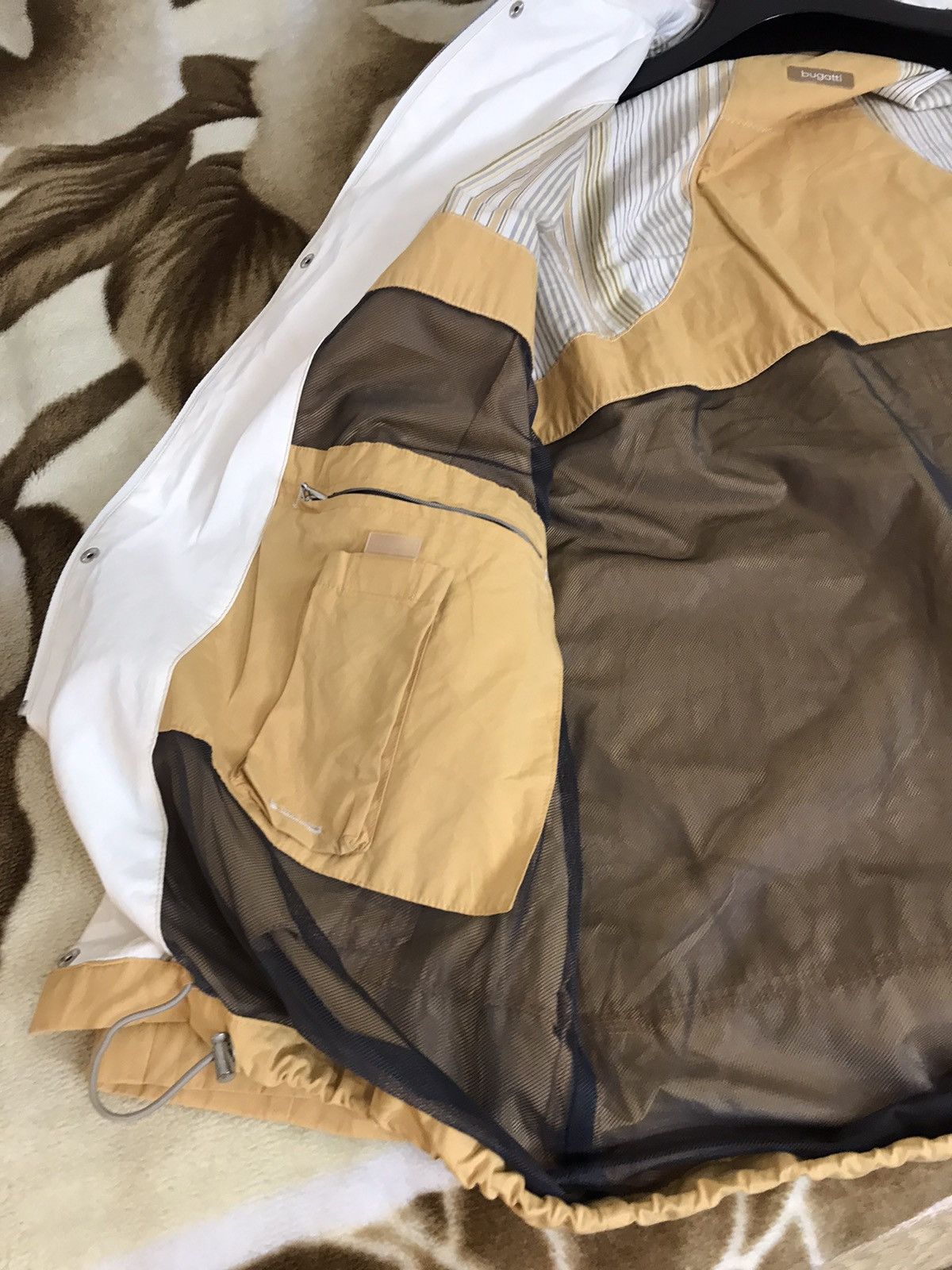 Bugatti × Vintage 🔥 Bugatti Light Jacket Zip Pockets Yellow Size US XL / EU 56 / 4 - 18 Thumbnail