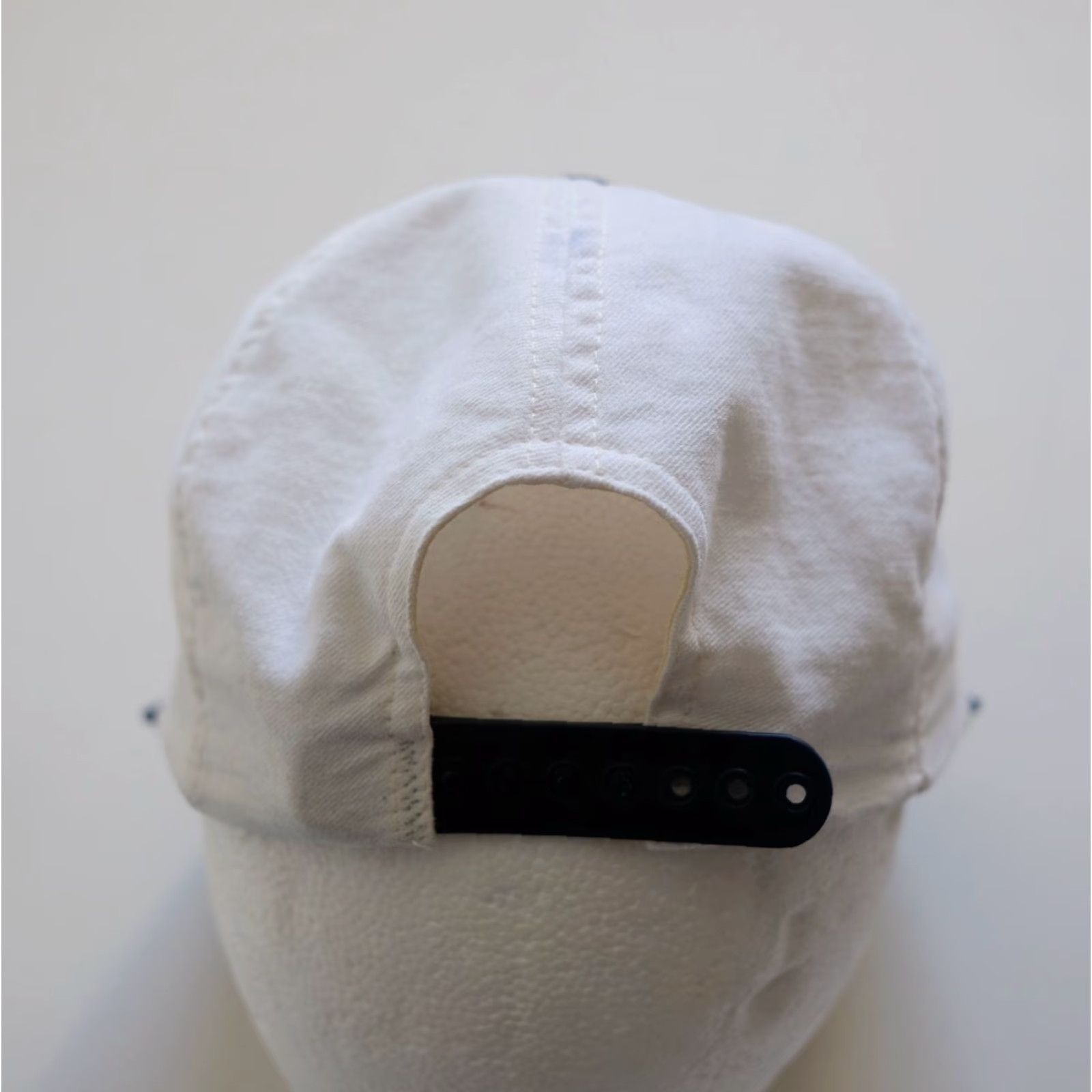 Vintage VINTAGE NRA VTG 90s NATIONAL RIFLE ASSOC SECOND AMENDMENT FLAG SNAPBACK HAT CAP ONE SIZE White Mens Snapback USA 90s Theme Adjustable Size ONE SIZE - 3 Thumbnail