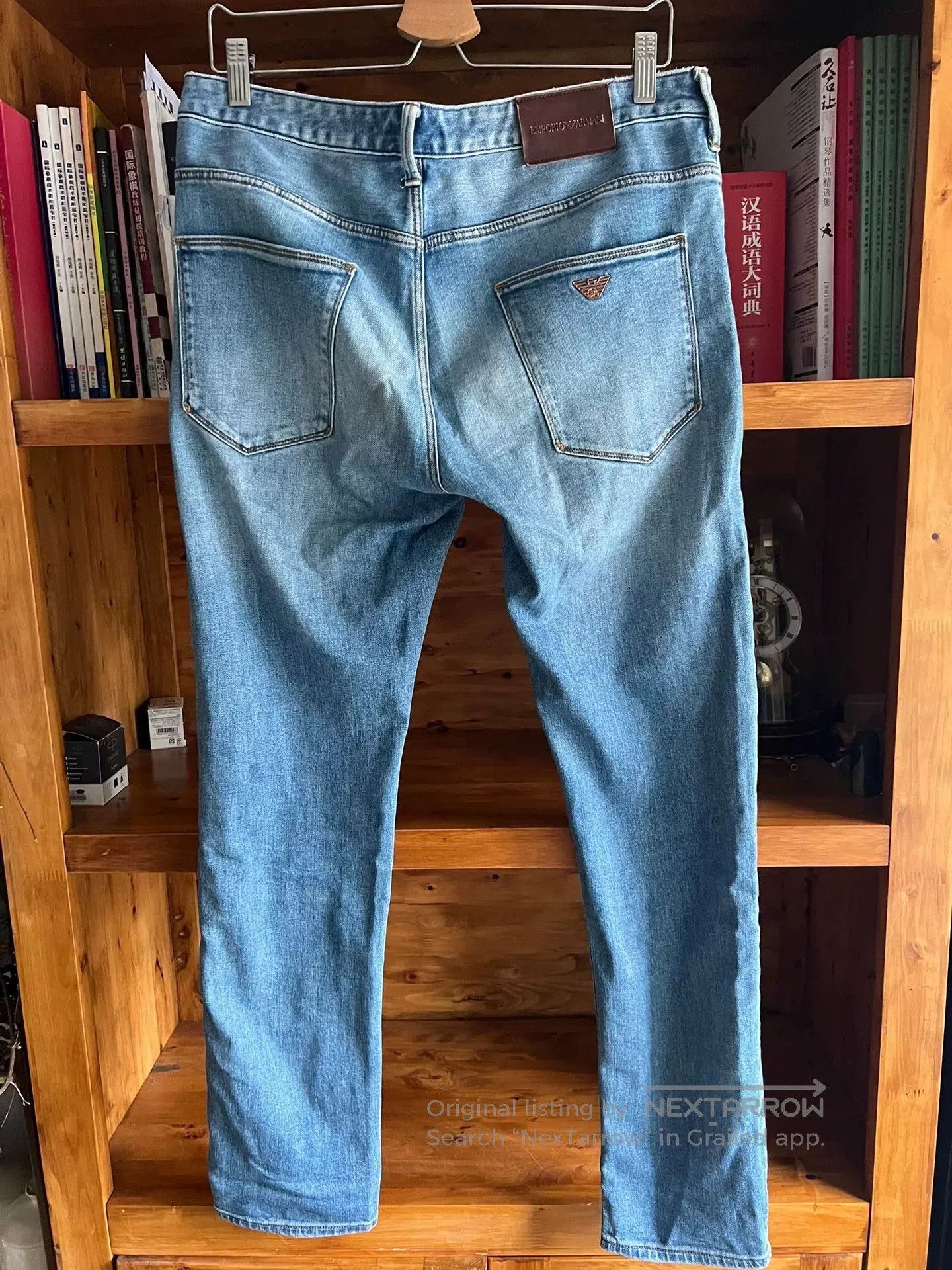 Emporio Armani Emporio Armani Water. Size US 32 / EU 48 - 7 Thumbnail