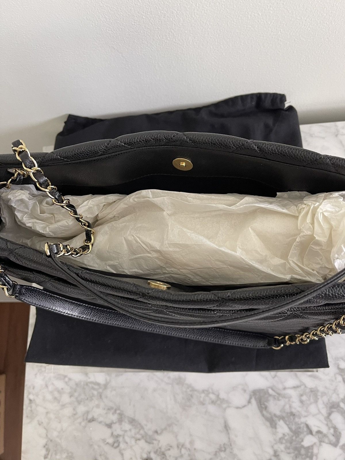 Chanel CHANEL CC GHW Tote Bag Chain Calfskin Leather 672927 Black Size ONE SIZE - 4 Thumbnail
