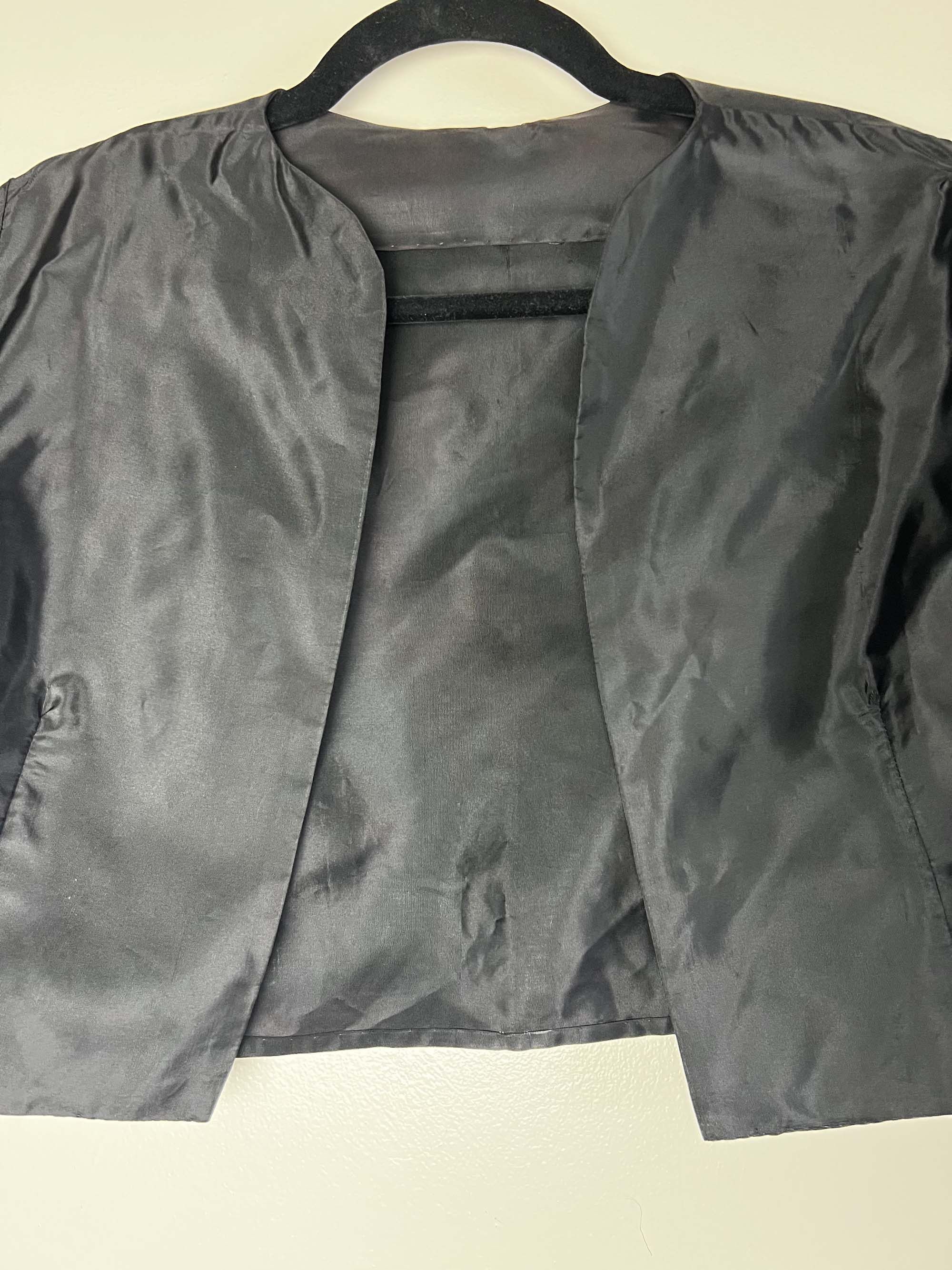 Vintage Vintage 1950s-1960s Black Short Puffy Cropped Bolero Jacket Size L / US 10 / IT 46 - 2 Thumbnail