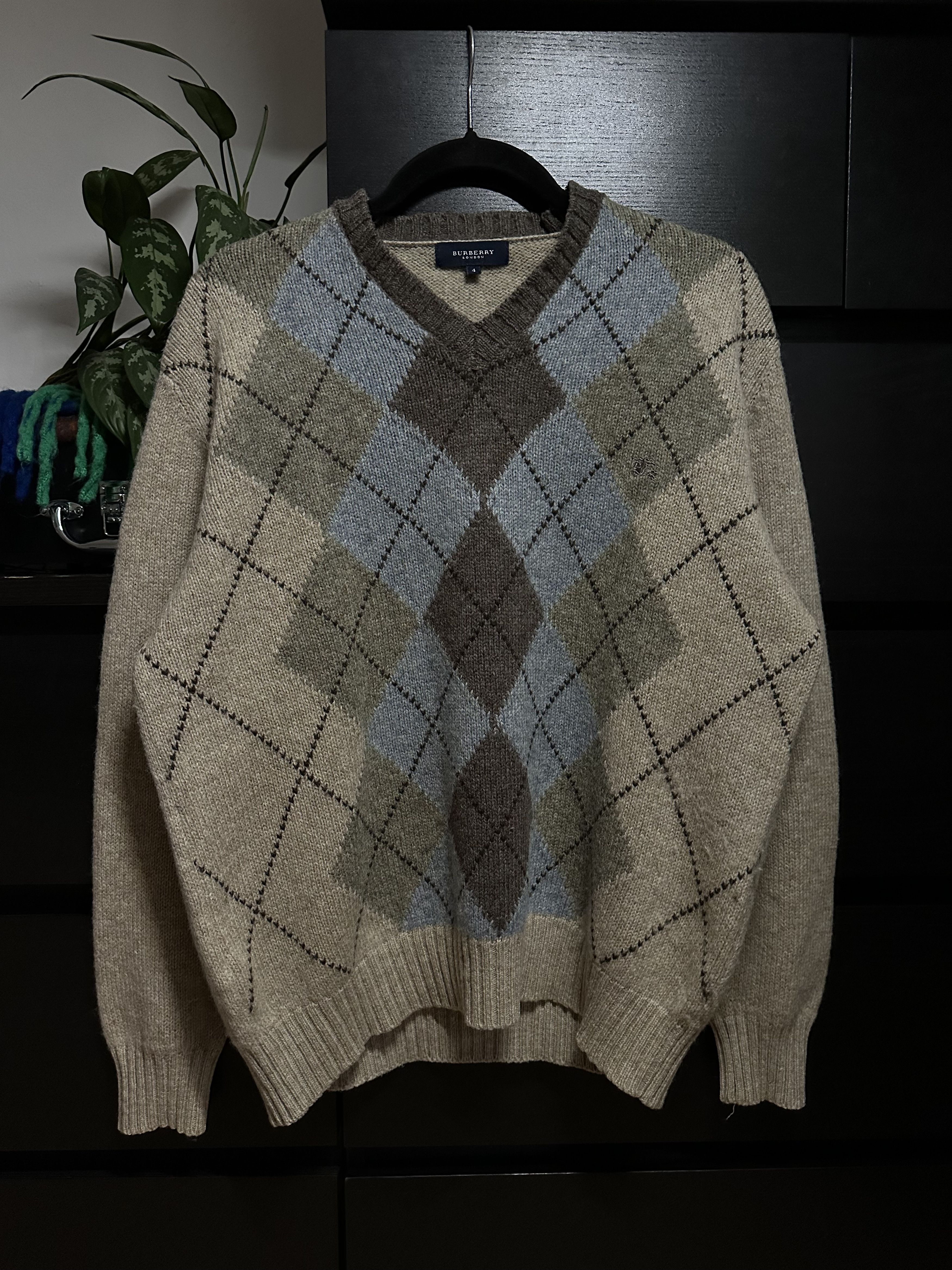 Burberry Vintage Burberry beige wool sweater Size US M / EU 48-50 / 2 - 1 Thumbnail