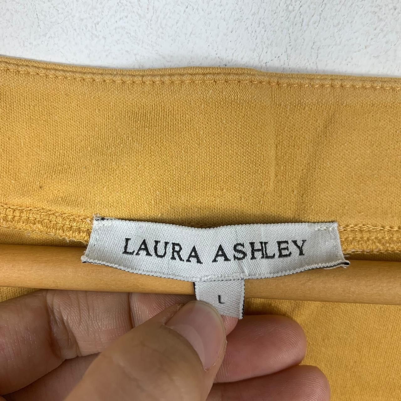 Laura Ashley Vintage LAURA ASHLEY Minimalist Design Plain Size L / US 10 / IT 46 - 3 Thumbnail