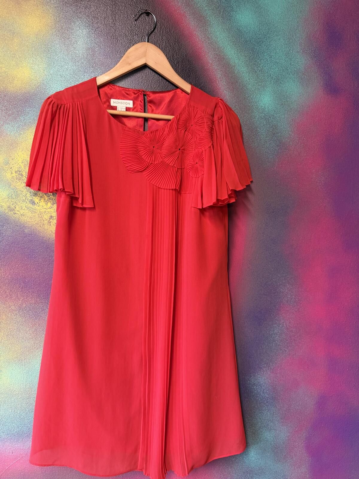 Other Monsoon red pleated dress in size 10 Size M / US 6-8 / IT 42-44 - 1 Thumbnail
