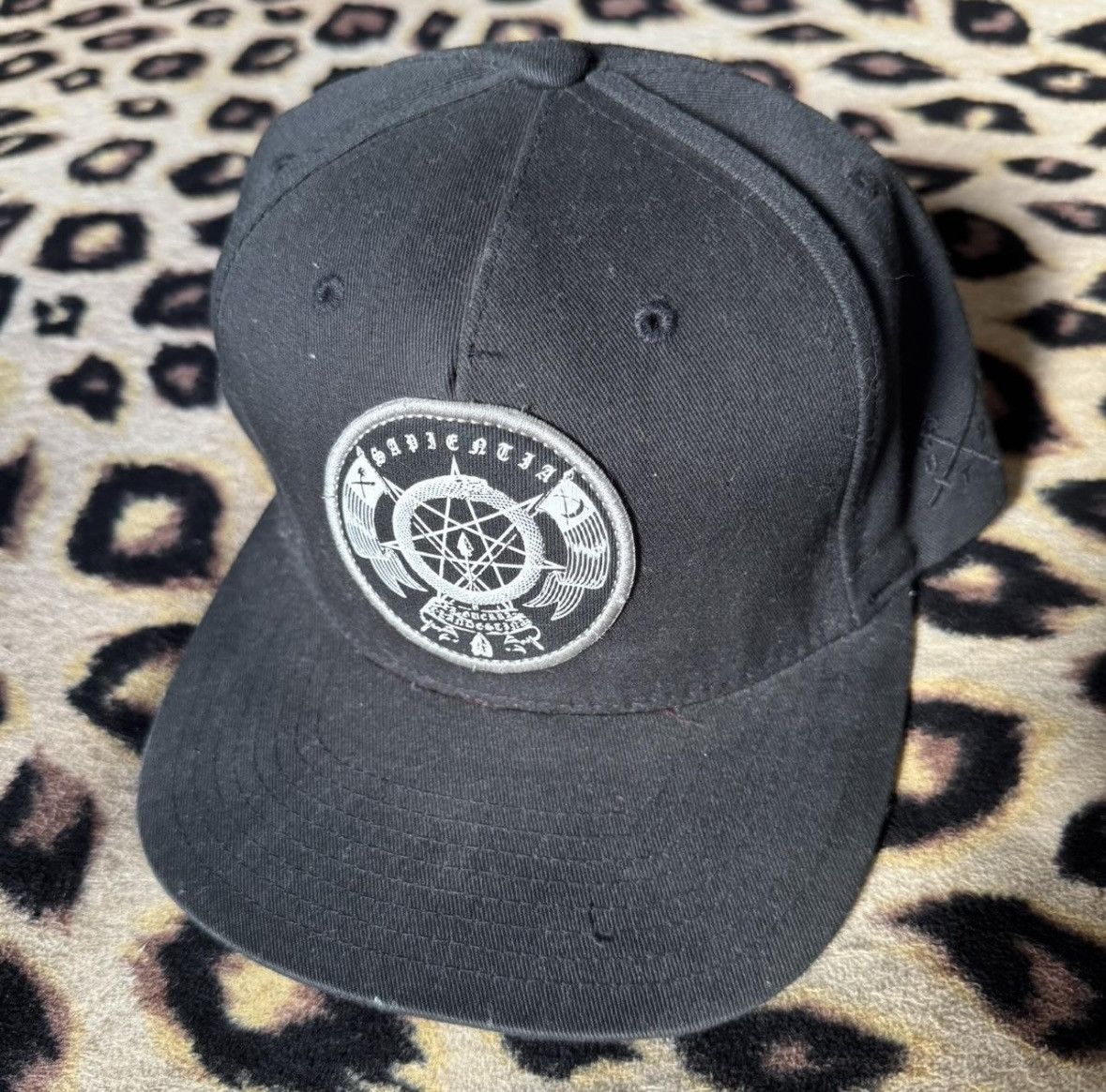 Undercover Rare Us Verses Them Snapback Size ONE SIZE - 1 Thumbnail