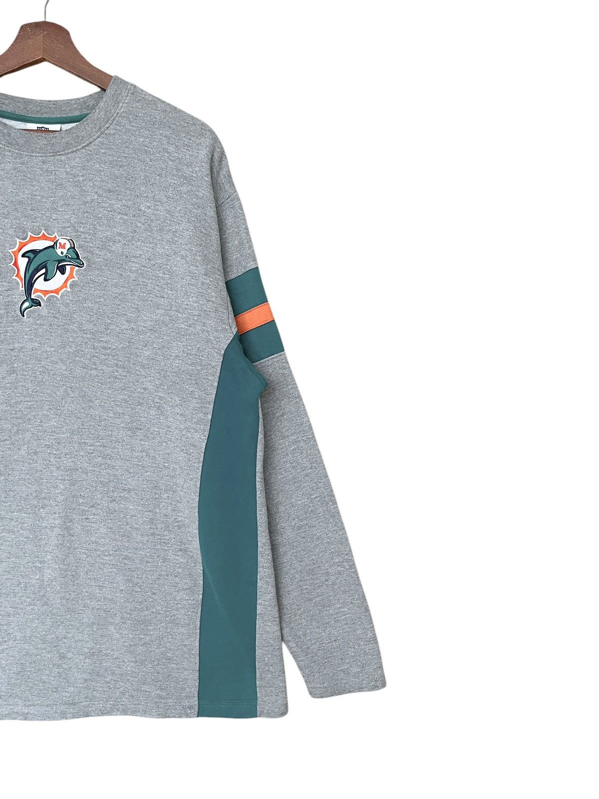 NFL × Vintage Vintage NFL Team Miami Dolphin Sweatshirt 2000s Size US M / EU 48-50 / 2 - 6 Thumbnail