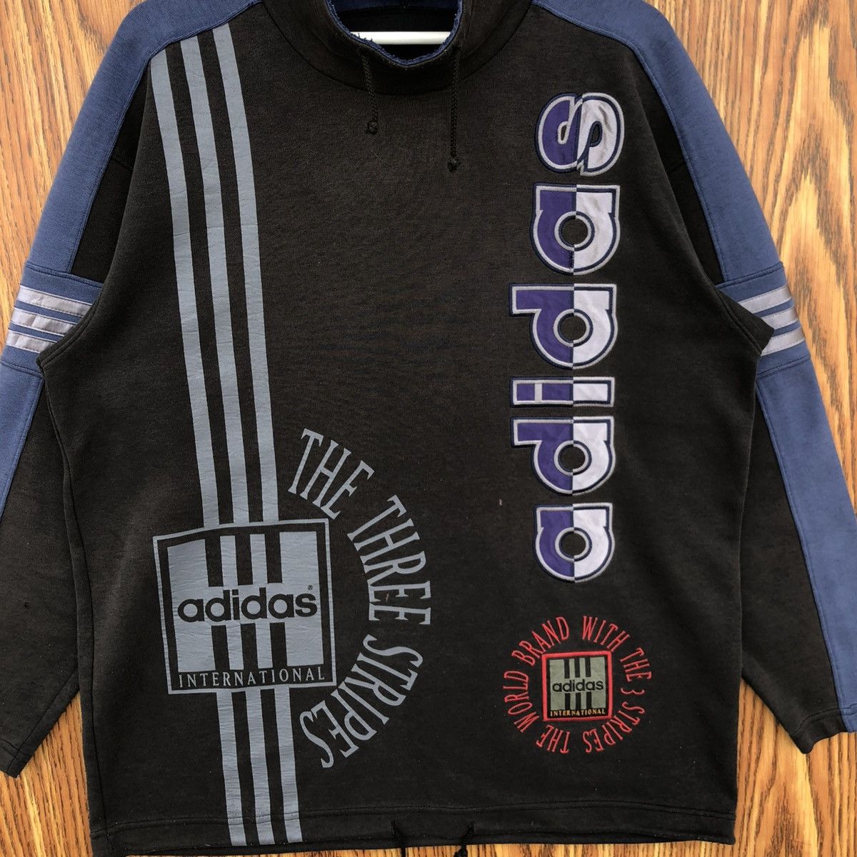 Adidas Vintage 90s Adidas Turtleneck Sweatshirt Size US L / EU 52-54 / 3 - 3 Thumbnail