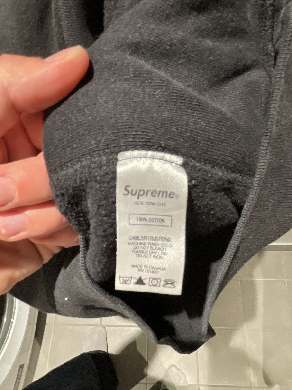 Supreme Supreme Apple hoodie Size US L / EU 52-54 / 3 - 4 Thumbnail