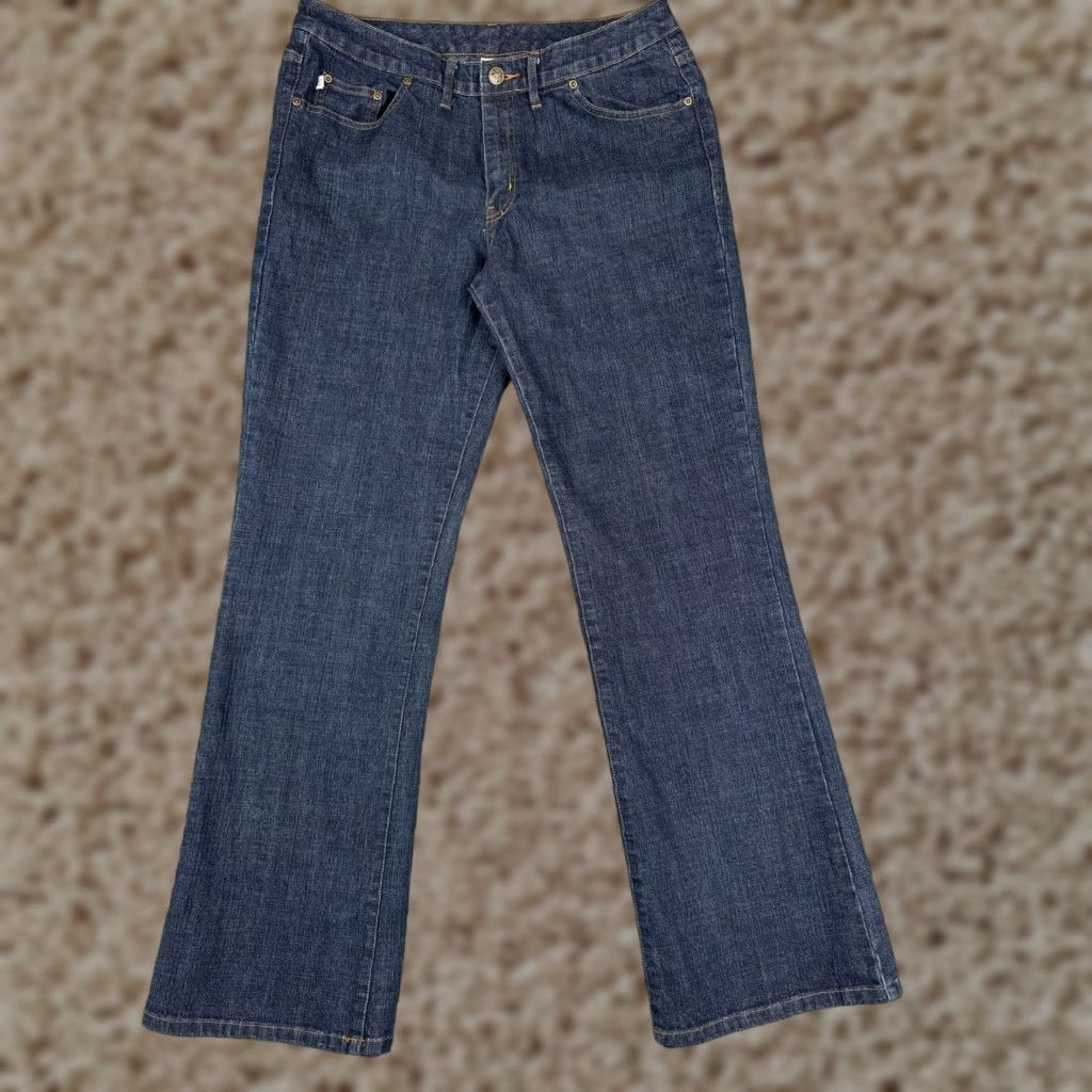 Vintage Bobbie Brooks Jeans Women 14 Blue Denim Bootcut Mid Rise Cotton Blend 33x31 Distressed Zip 5-Pocket Womens Size 36" / US 14 / IT 50 - 1 Thumbnail