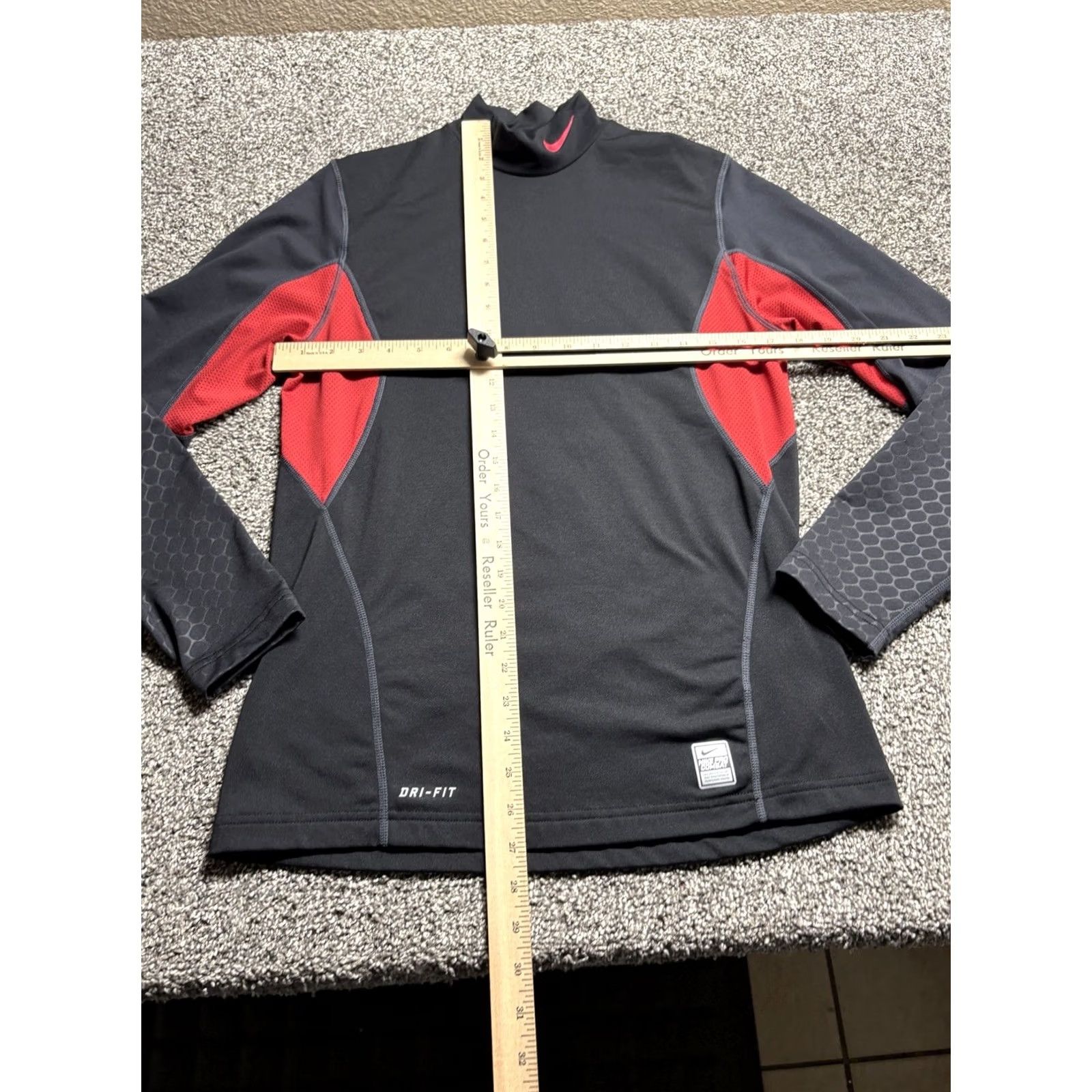 Nike Nike Pro Combat Shirt Men M Black Fitted Compression Long Sleeve Shirt Size US M / EU 48-50 / 2 - 5 Thumbnail