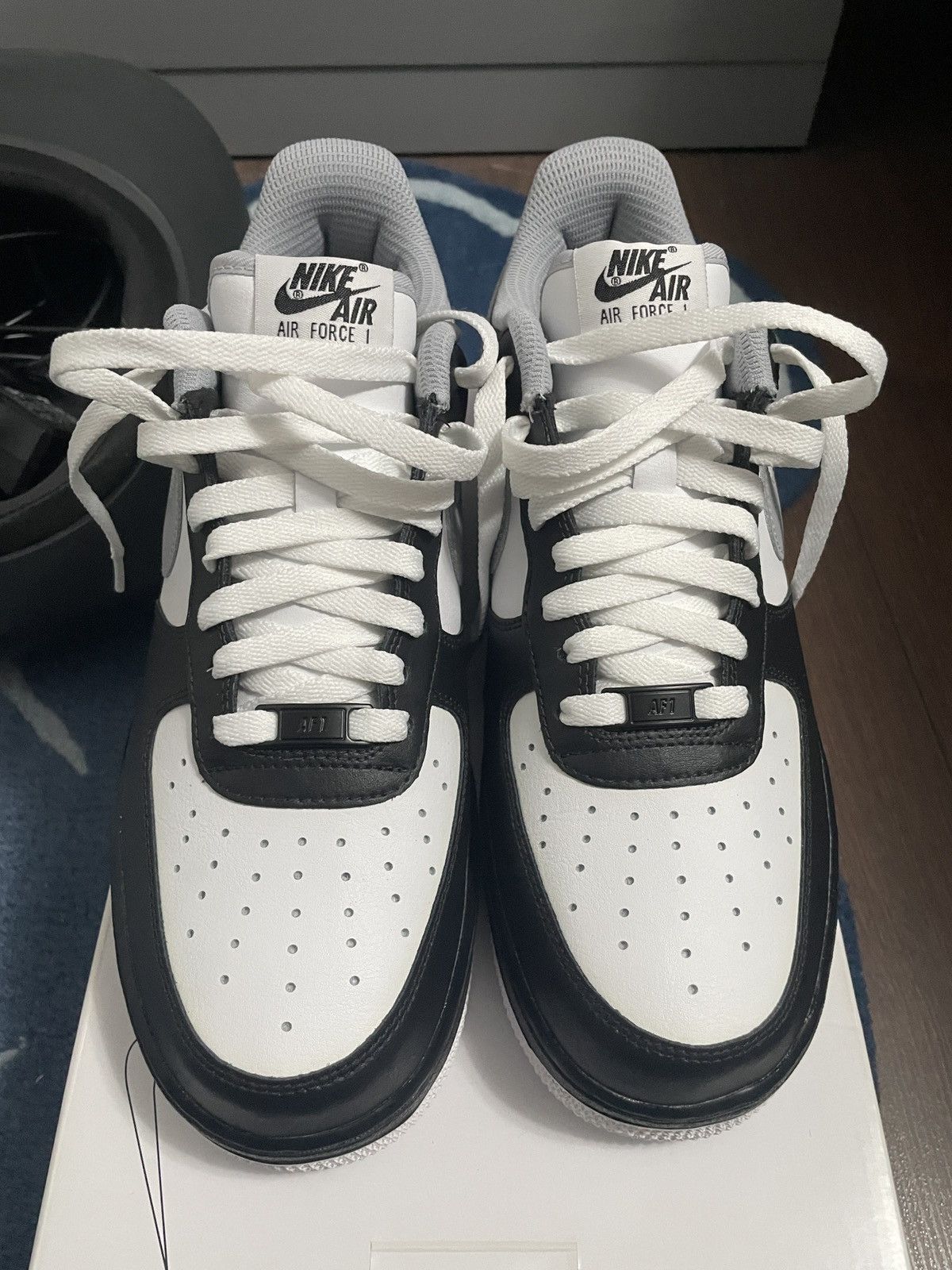 Nike Nike Air Force 1 (Nike by you) Size US 9.5 / EU 42-43 - 2 Thumbnail