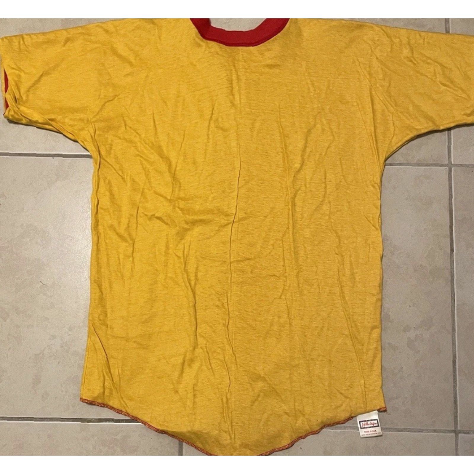 Vintage VINTAGE USMC PE Jersey Shirt L USA Marines Military College Shirt Mens Yellow 80s 60s 90s College Navy Marine Size US L / EU 52-54 / 3 - 3 Thumbnail