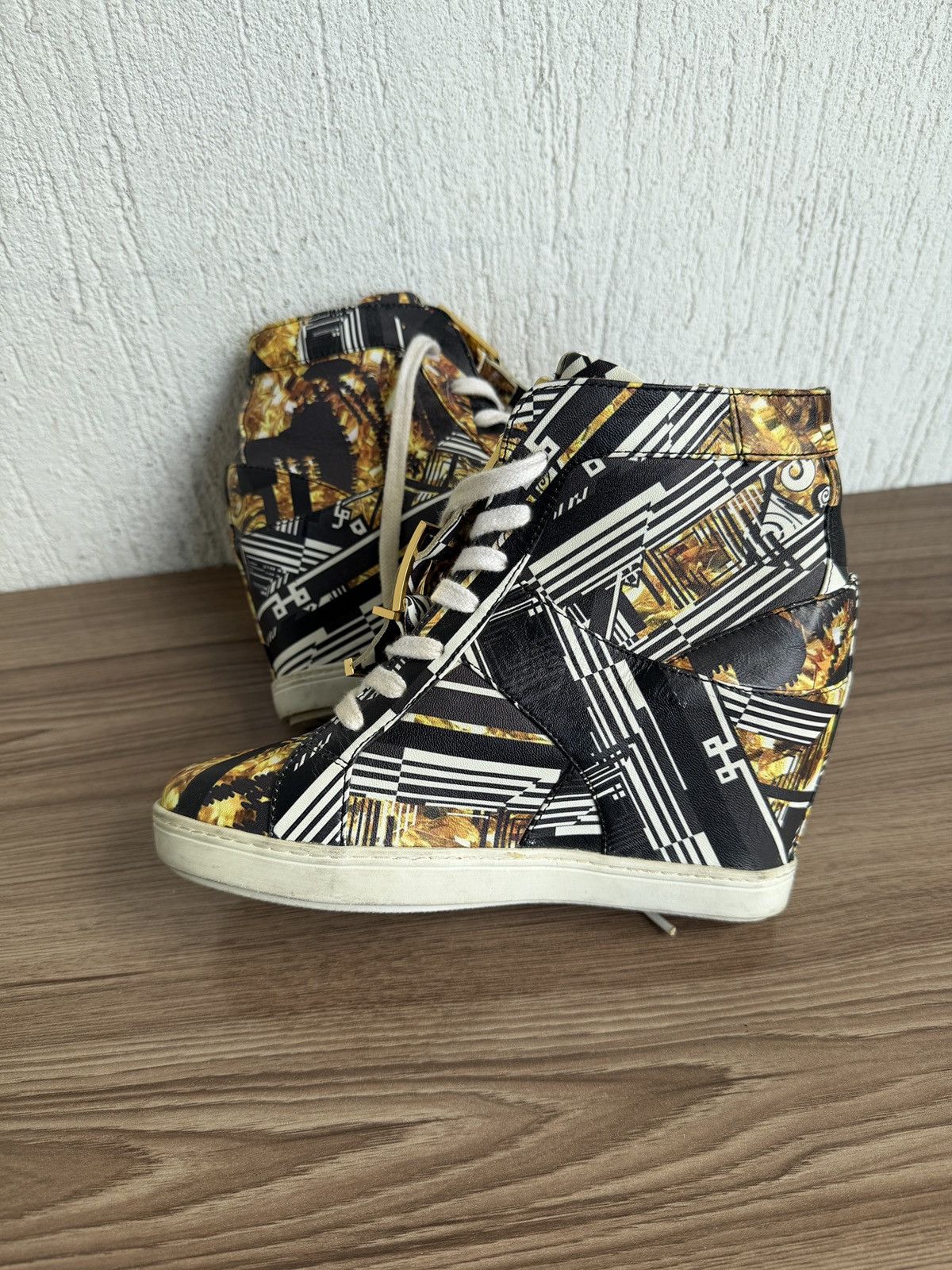 Isabel Marant ❤️🔥Isabel Marant bekett wedge style Size US 7 / IT 37 - 10 Thumbnail