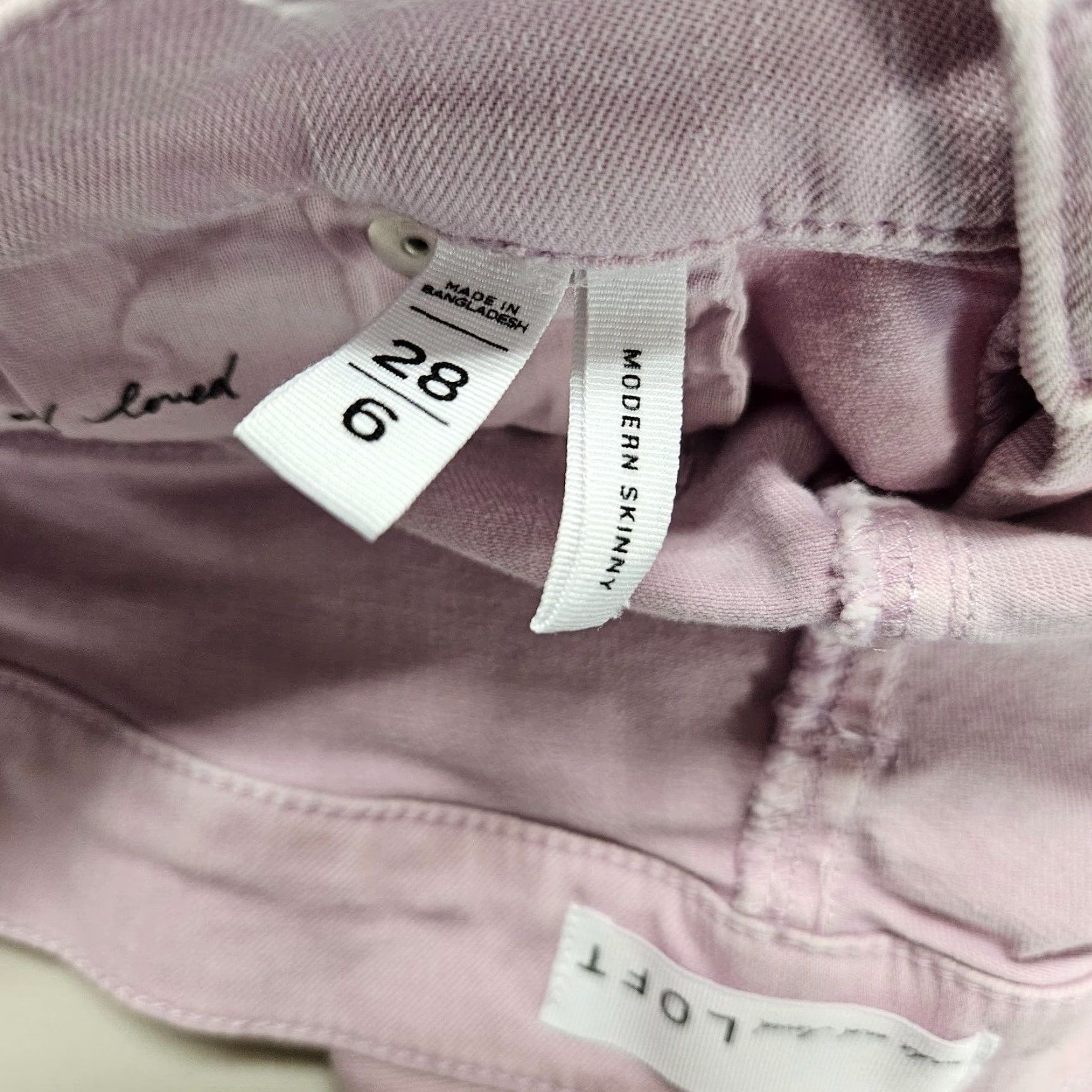 Loft VINTAGE? No. (Corrected) LOFT Womens Modern Skinny Jeans Sz 6 Purple/Pink Raw Hem Mid Rise Denim Cotton Blend Zip Cropped Inseam 26 Womens Size 28" / US 6 / IT 42 - 7 Thumbnail