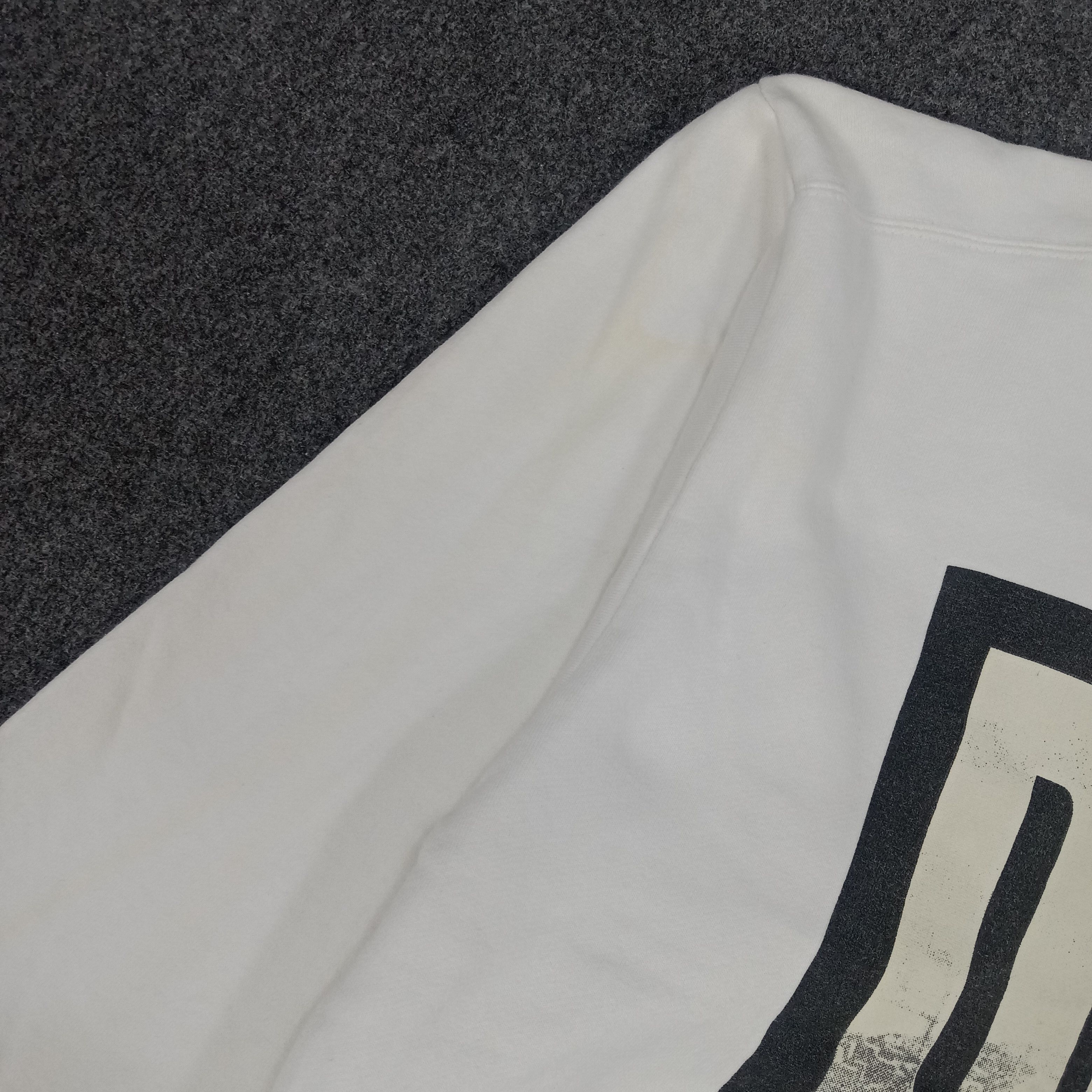 DKNY American Streetwear Style Sweatshirt