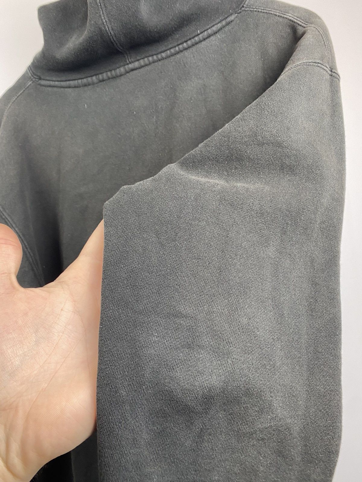 Pleasures Pleasures black sun faded hoodie Size US M / EU 48-50 / 2 - 18 Thumbnail