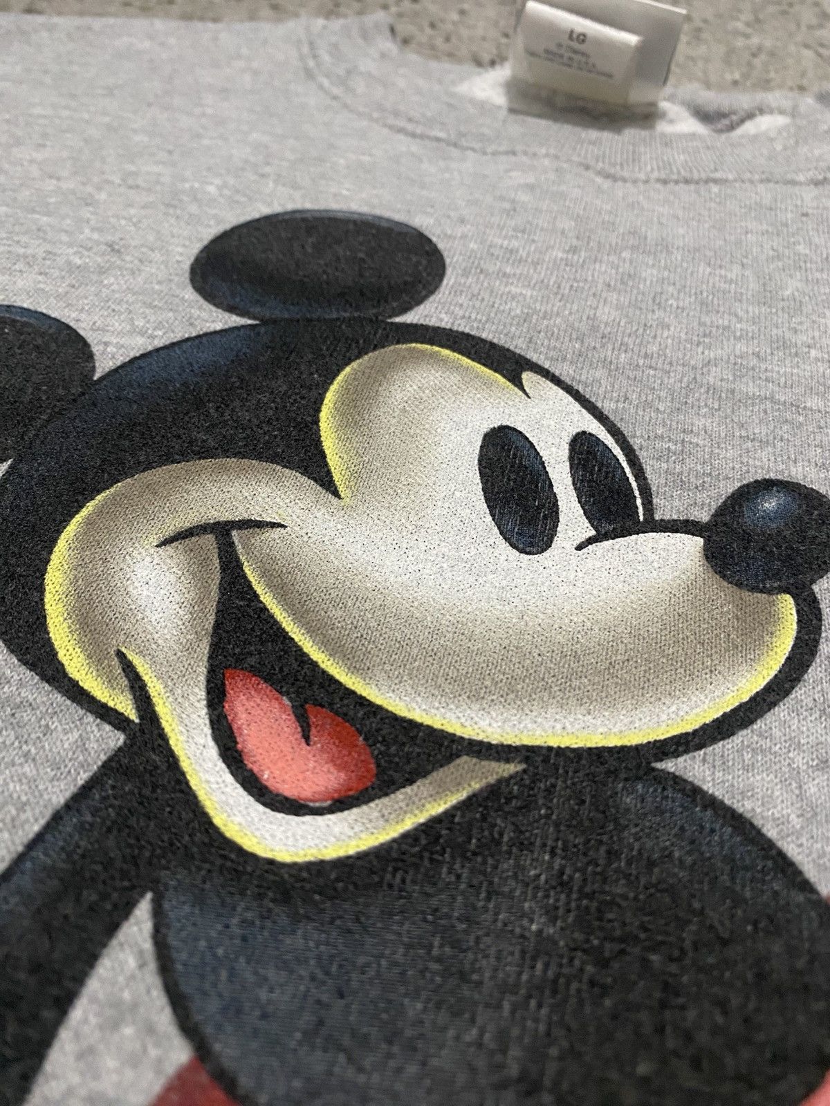Disney × Vintage Walt Disney World Mickey Mouse L Crewneck Made in USA baggy Size US L / EU 52-54 / 3 - 5 Thumbnail