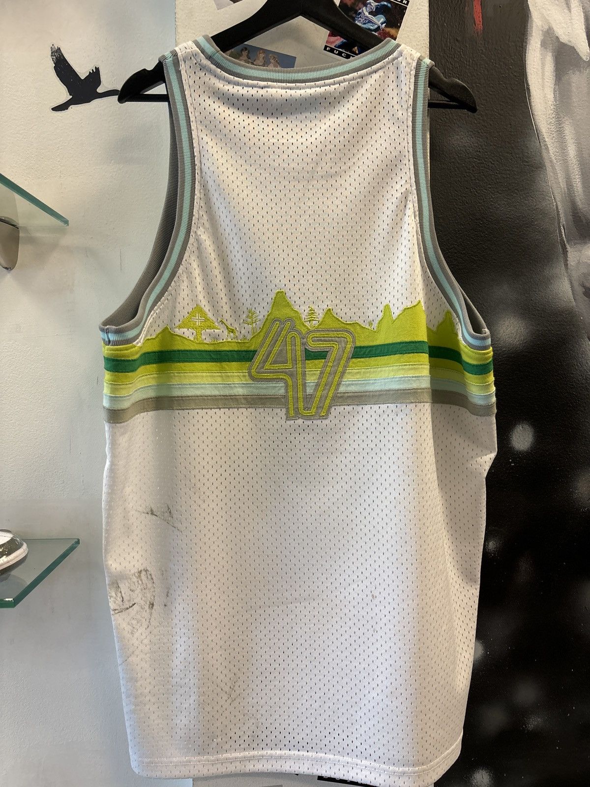 LRG × Vintage 2k LRG Basketball Jersey Size US XL / EU 56 / 4 - 2 Thumbnail