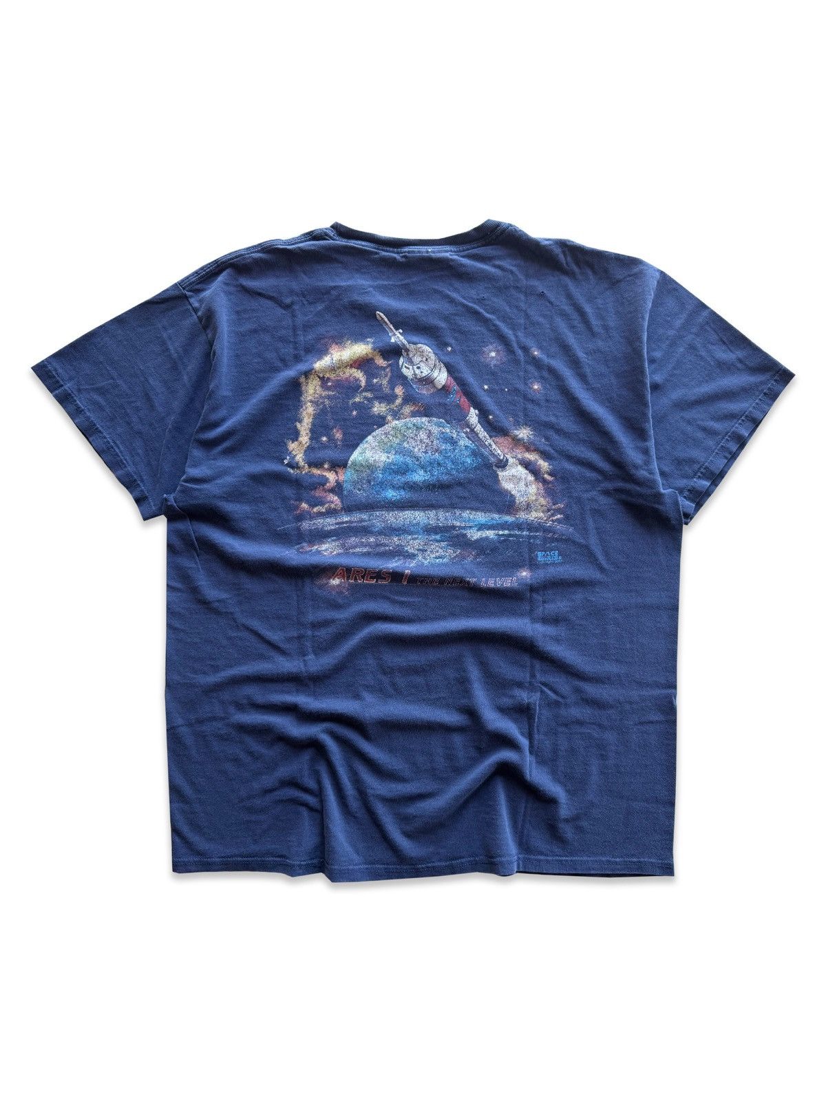 Vintage 2009 Vintage Ares 1 Spaceship NASA Tee Size US L / EU 52-54 / 3 - 1 Thumbnail