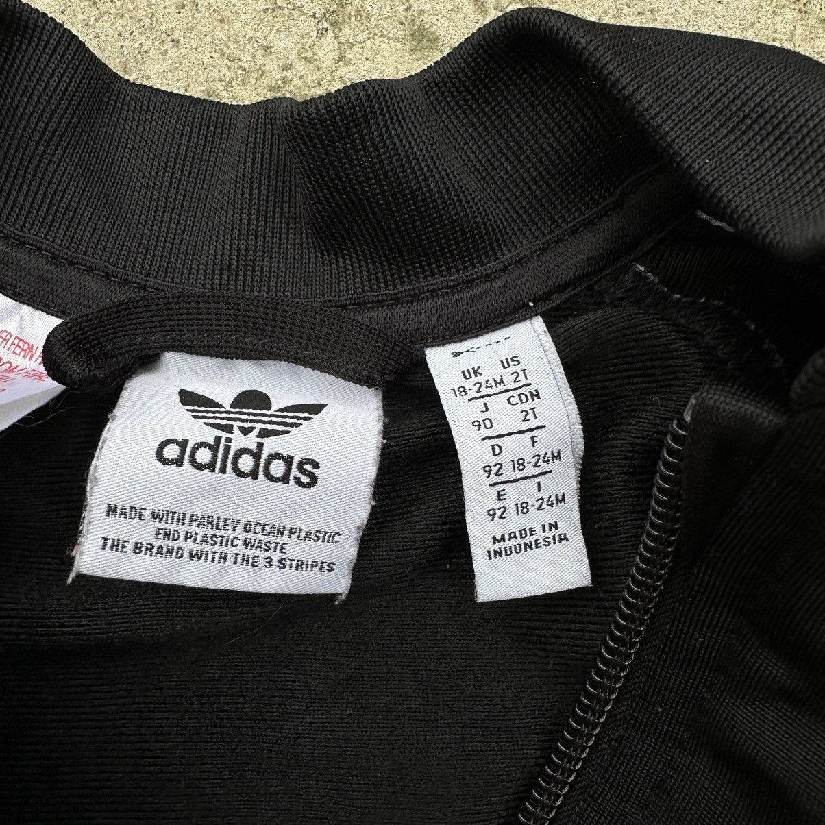 Adidas Vintage Kids Adidas Bomber Sweater Size 18-24m Y2K 00s USA Size US XXS / EU 40 - 10 Thumbnail