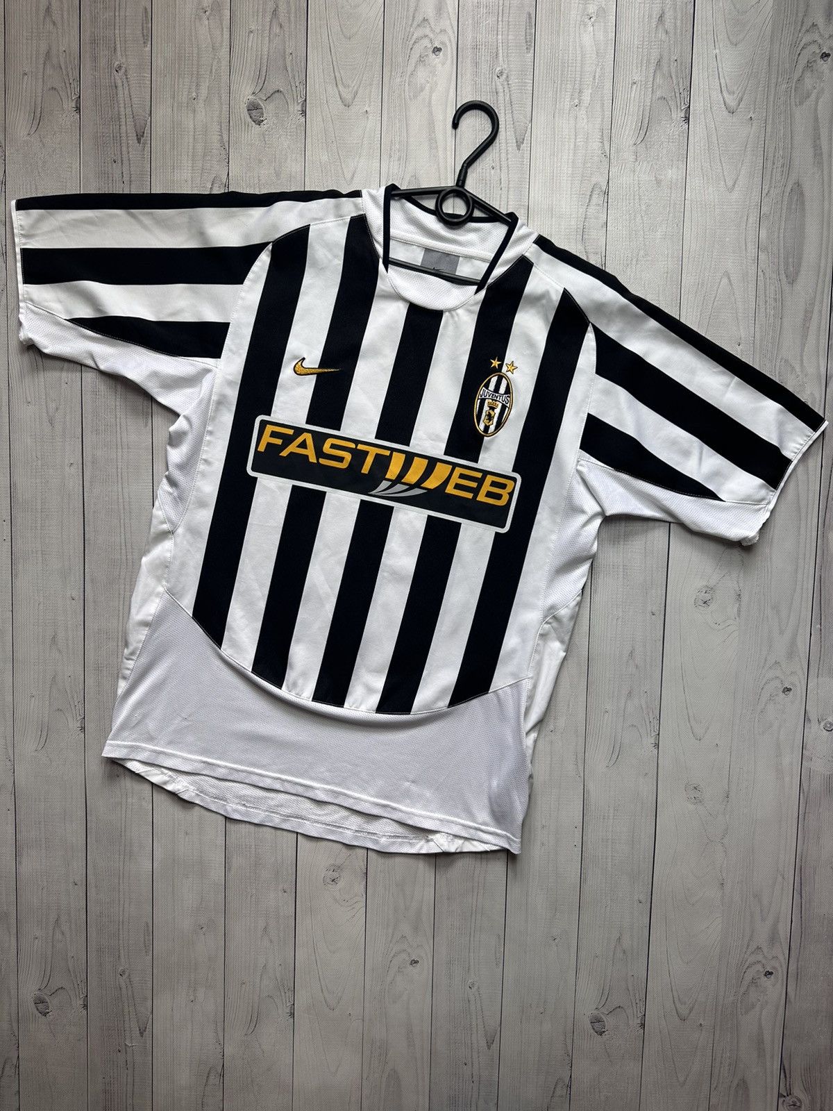 Nike × Vintage Vintage Nike Juventus soccer jersey size M striped Size US M / EU 48-50 / 2 - 1 Thumbnail