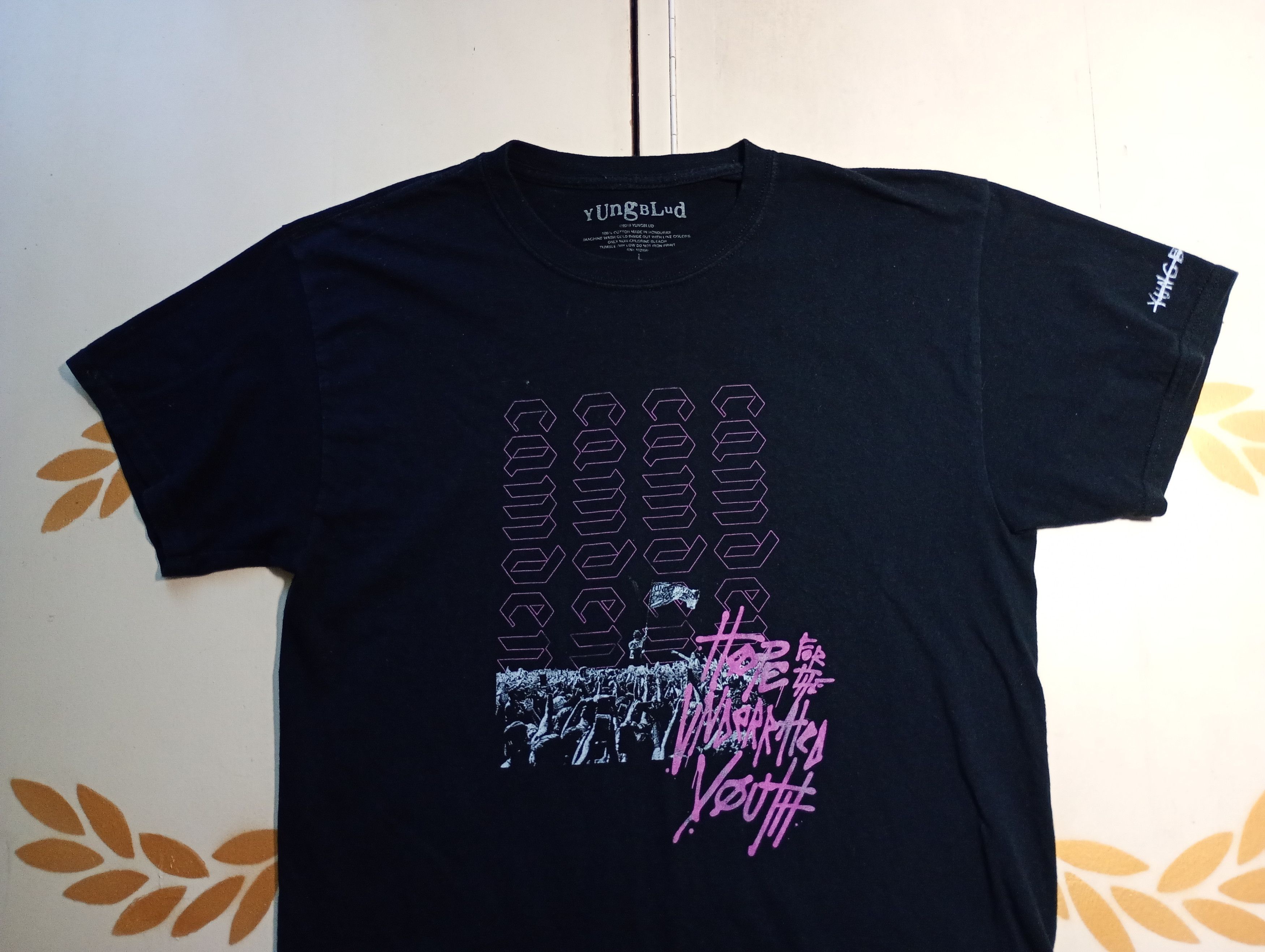 Band Tees Yungblud Hope For The Underrated Youth T-shirt 2019 Size US L / EU 52-54 / 3 - 4 Thumbnail