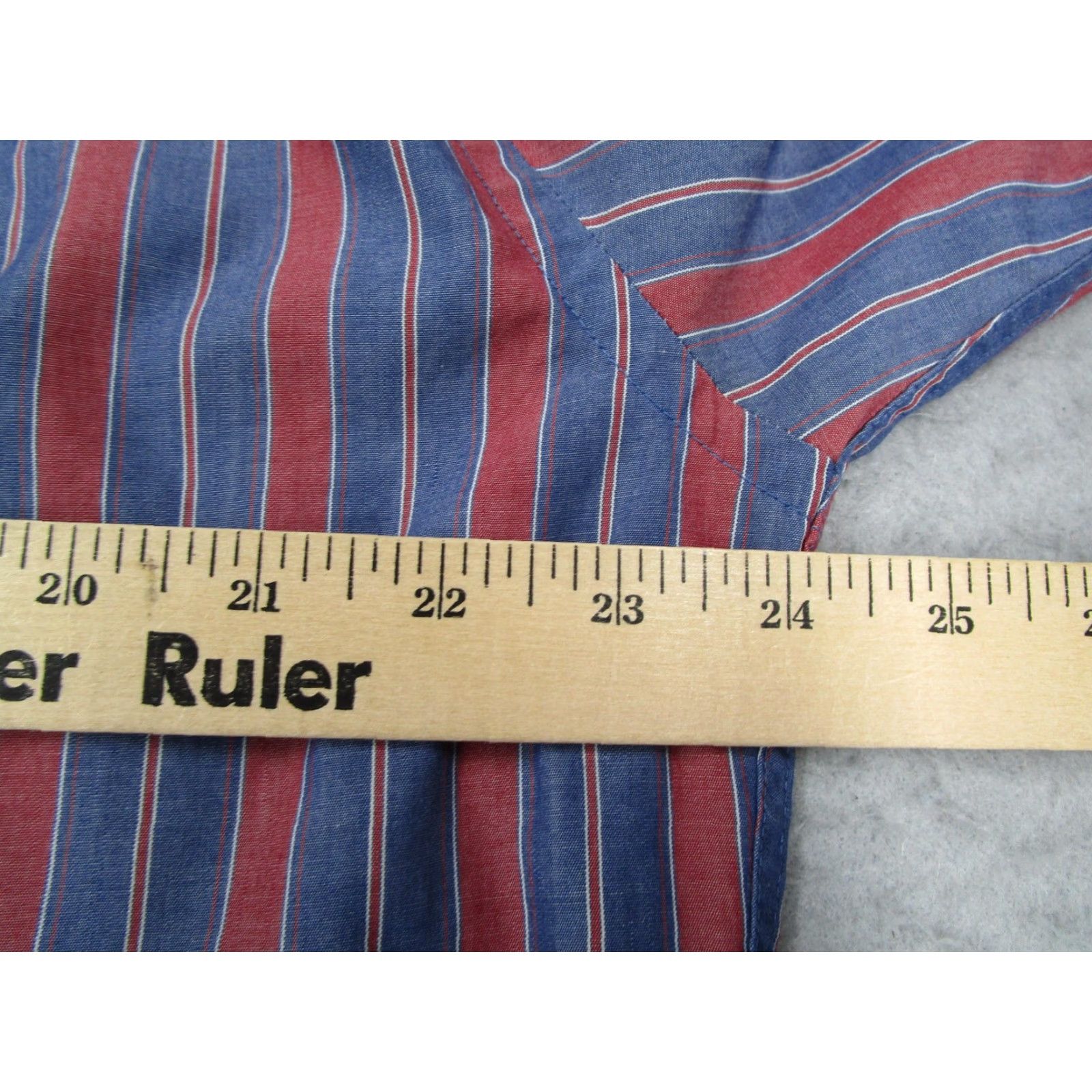 Vintage VINTAGE LL Bean Shirt Mens Tall Large Blue Red Stripe Button Down Hong Kong 80s Size US L / EU 52-54 / 3 - 7 Thumbnail