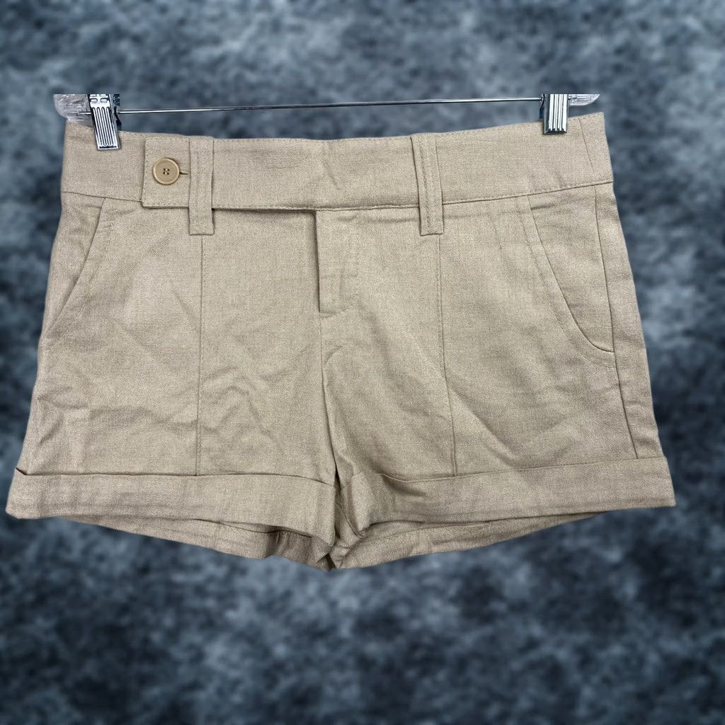 Bebe VINTAGE bebe Shorts 8 Tan Linen Blend Cuffed Shimmer NWT Womens Small Size 30" / US 8 / IT 44 - 1 Thumbnail