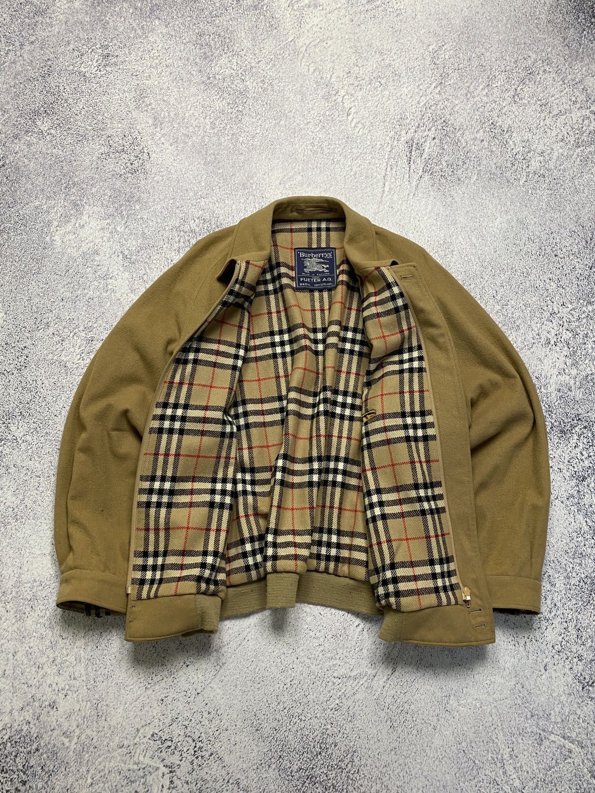 Burberry × Vintage Vintage Burberrys Prorsum Alpaca Wool Bomber Jacket Rare Size US L / EU 52-54 / 3 - 1 Thumbnail