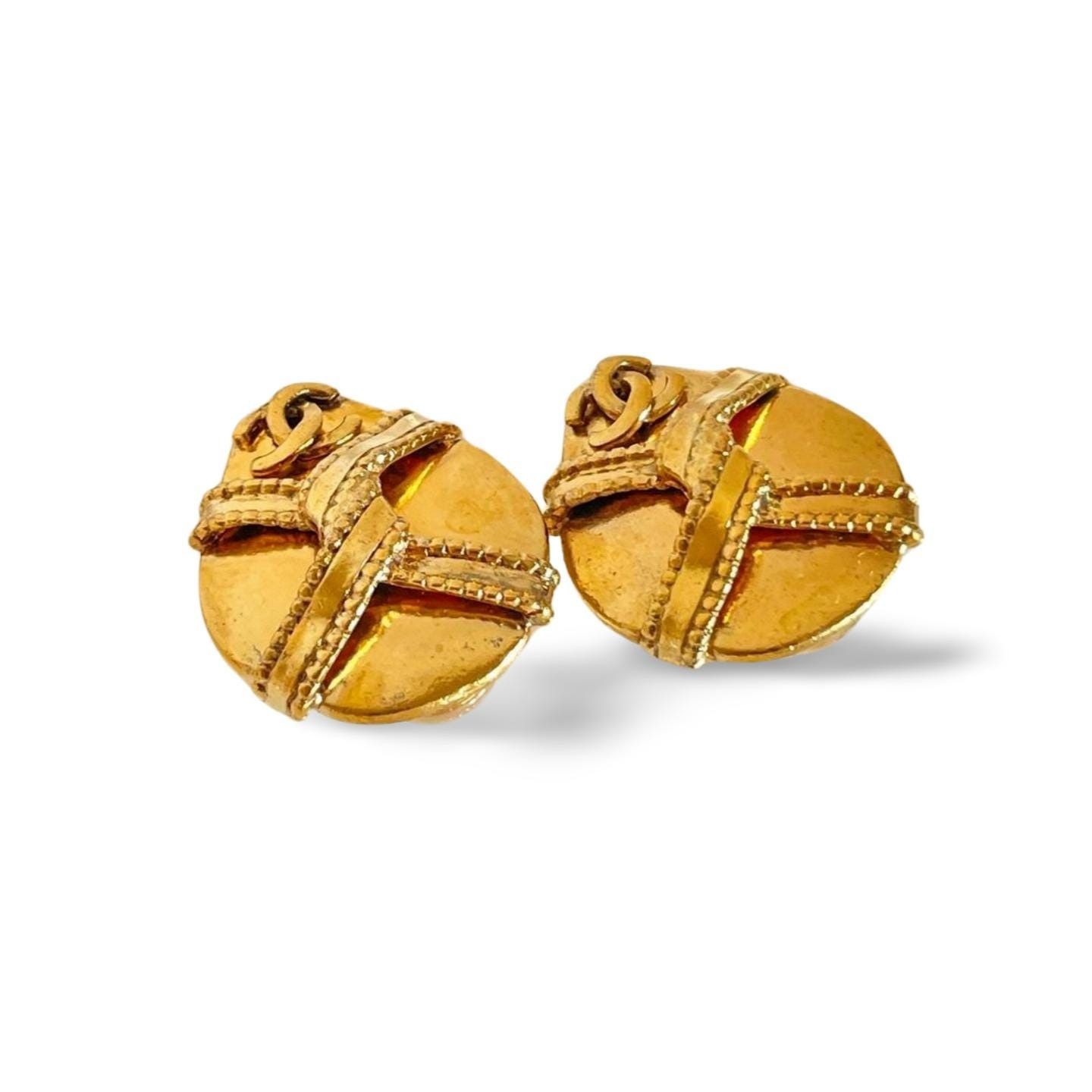 Chanel Vintage Chanel teardrop earrings with twisted ribbon CC mark Size ONE SIZE - 4 Thumbnail