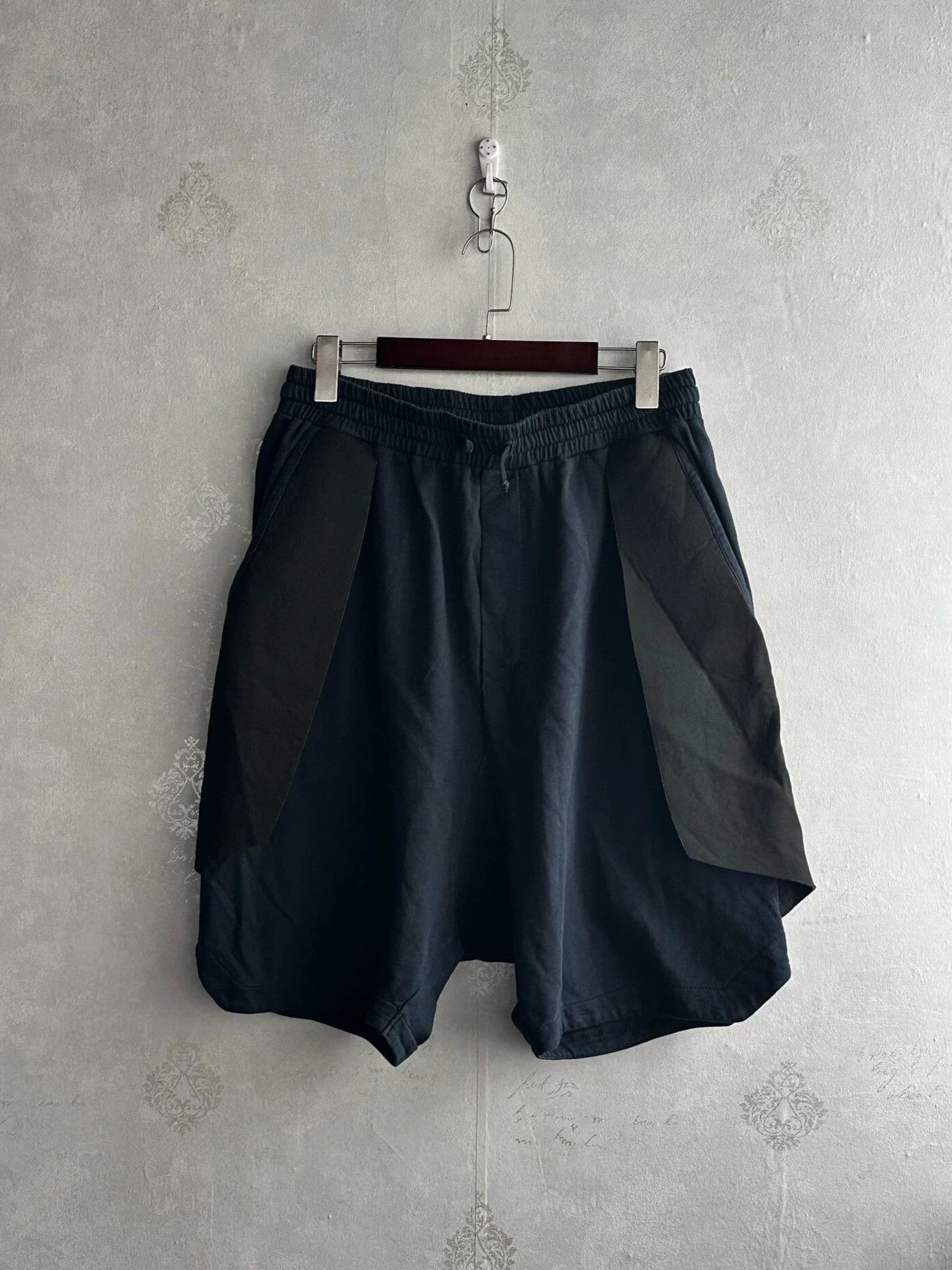 Concepts d'Odeur odeur black space cotton spliced shorts M - dark avant-garde Size US 32 / EU 48 - 2 Thumbnail