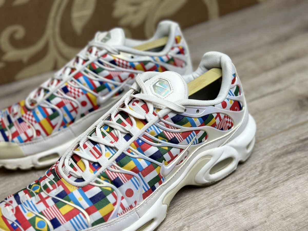 Nike × Vintage Nike Air Max Plus NIC Size US 11 / EU 44 - 2 Thumbnail