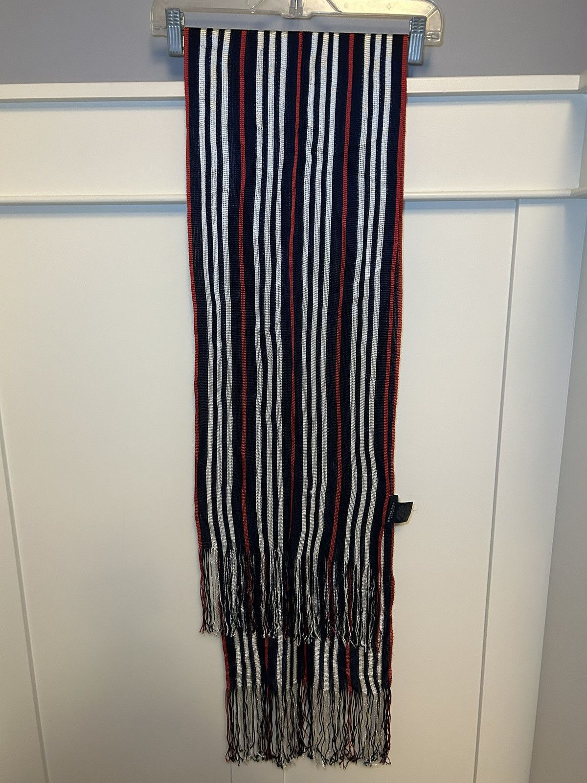 Burberry Vintage Burberry multi colour stripe poly knit scarf Size ONE SIZE - 1 Thumbnail
