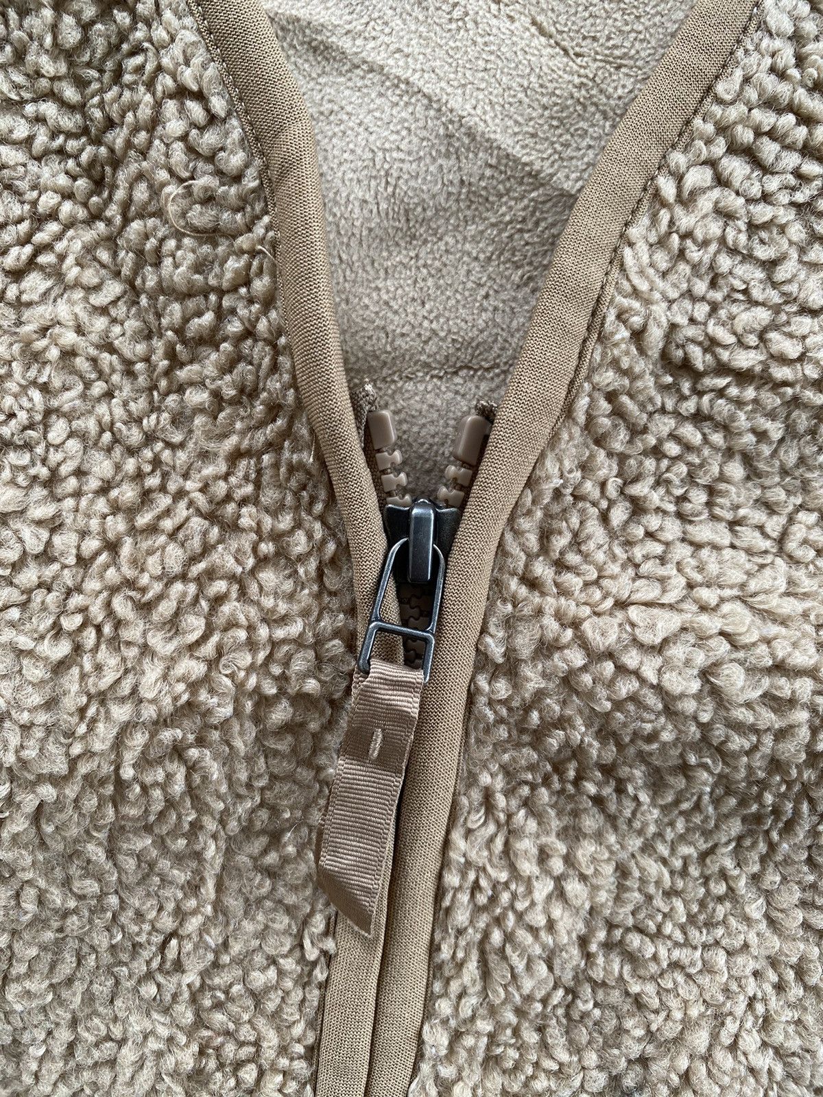 Uniqlo UNIQLO ZIPPED FLEECE SWEETER Size US XL / EU 56 / 4 - 3 Thumbnail