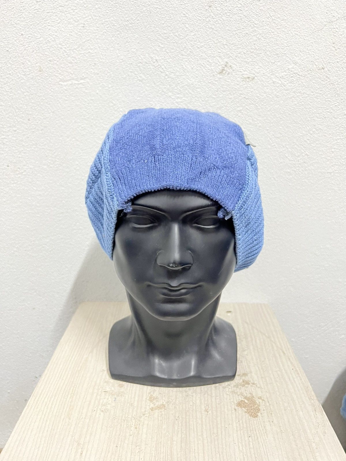 Columbia Vintage Columbia Patchwork Beanie Hat Size ONE SIZE - 2 Thumbnail